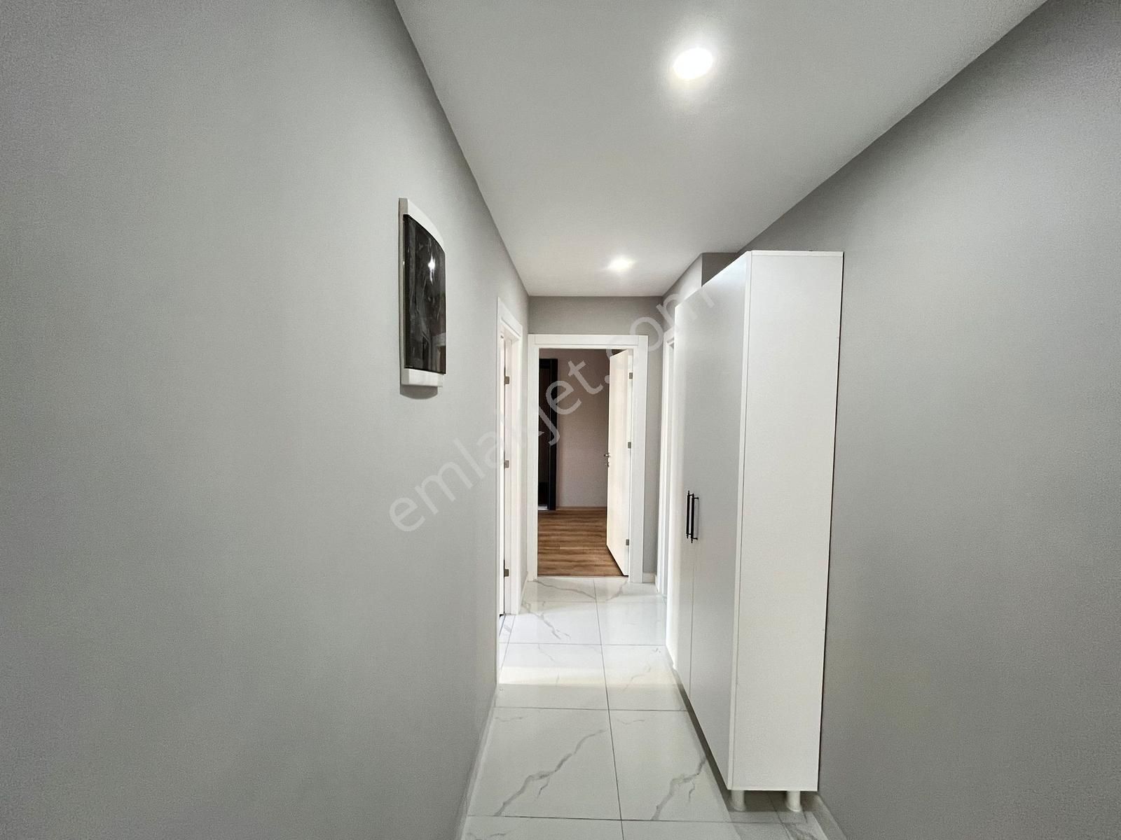 Utkudan Kazaskerde Cadde Üzerinde Sıfır Binada Satılık 2+1 Daire - Görsel 22