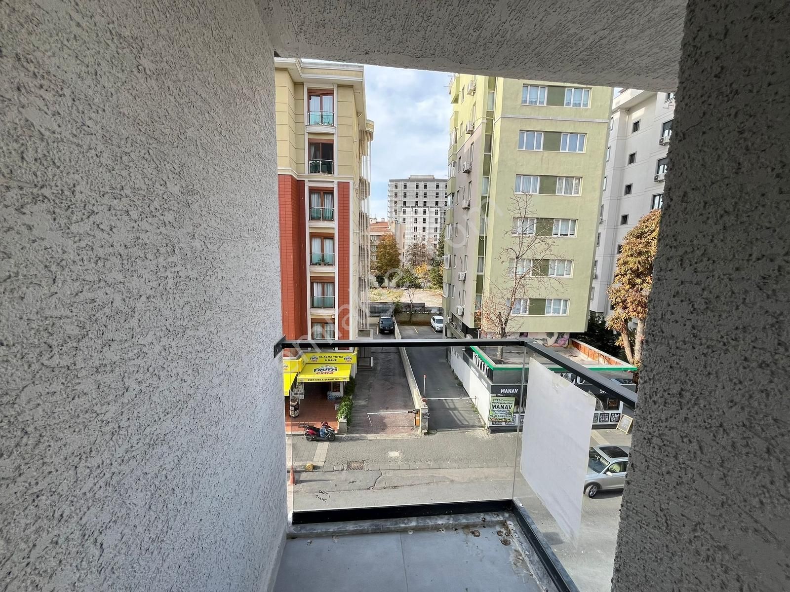 Utkudan Kazaskerde Cadde Üzerinde Sıfır Binada Satılık 2+1 Daire - Görsel 13