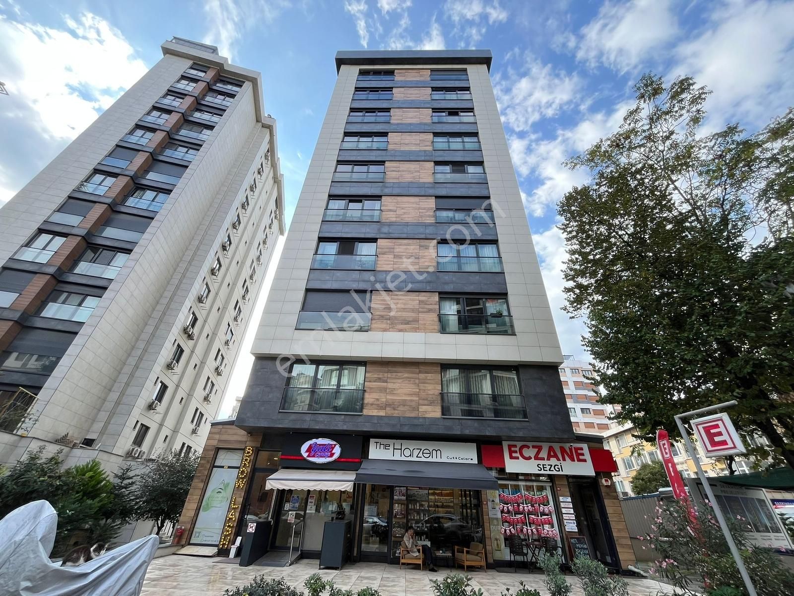 Utku'dan Suadiye'de Feride Geçidine Yakın Mesafede 3+1 Daire