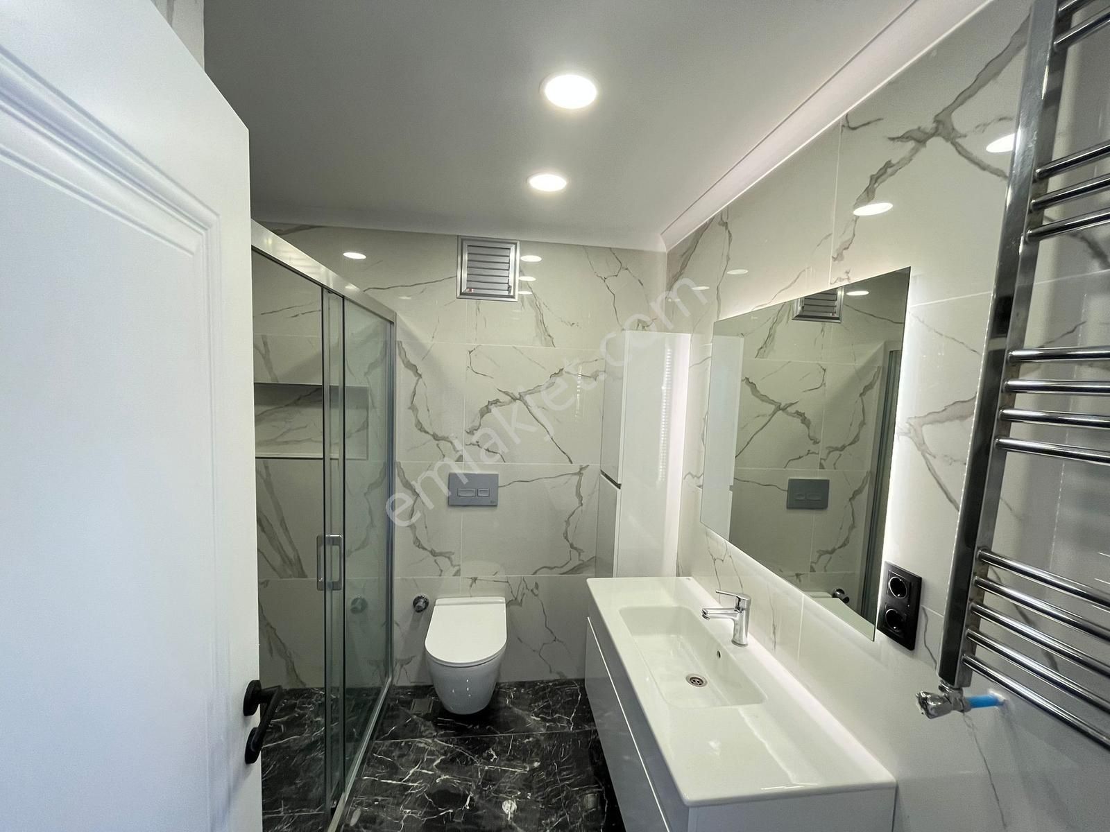 Utkudan Bostancı Merkezde Balkonlu Kombili Satılık 3+1 Daire - Görsel 2