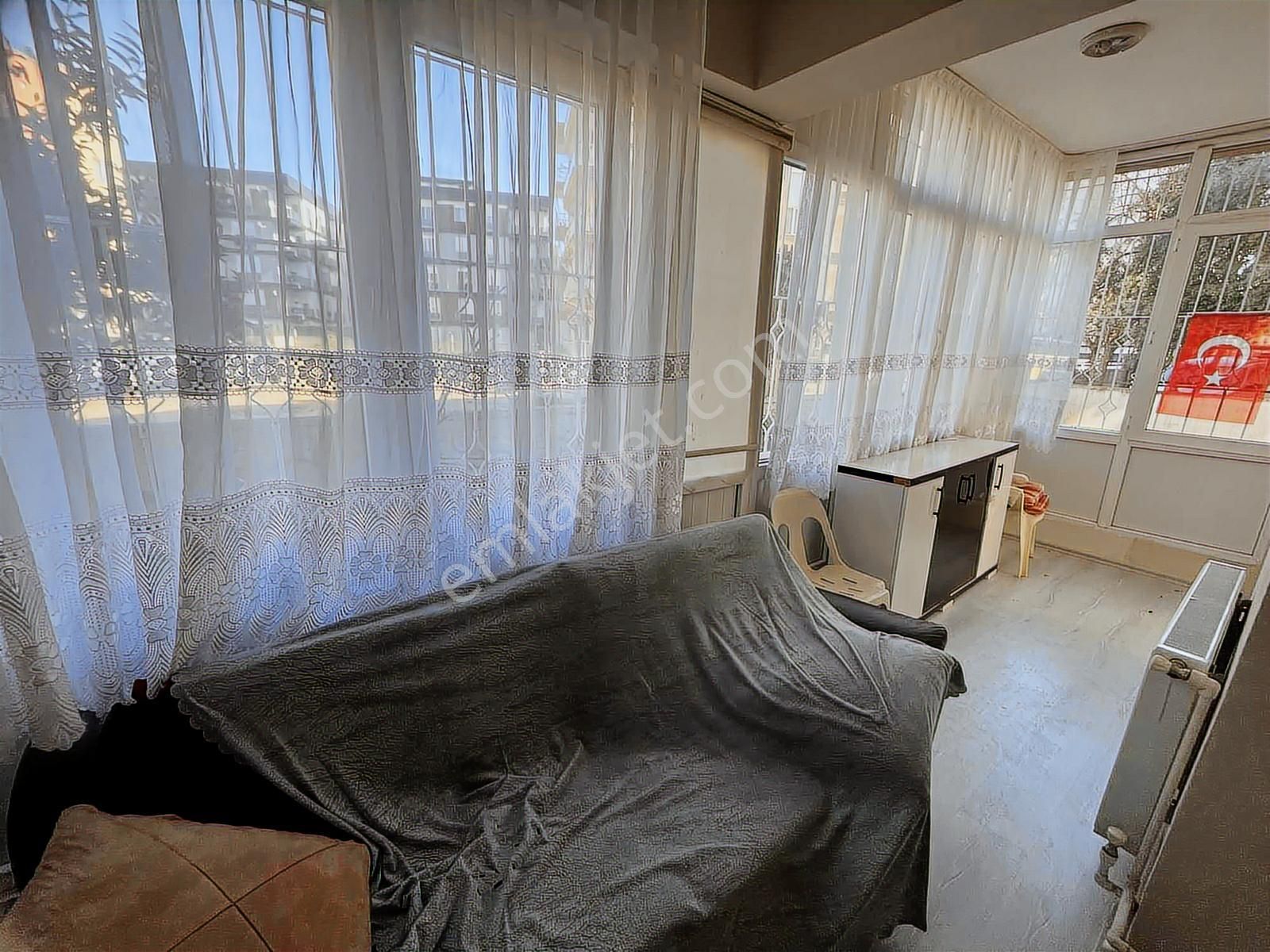 Kızılarık Mah Tramvaya 300 M Cadde Dibi Ters Dublex - Görsel 12