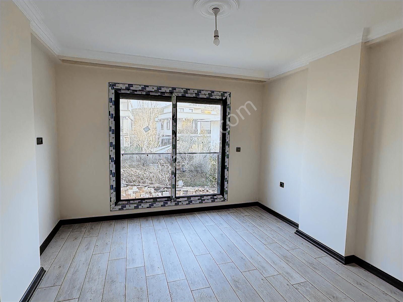 Seferihisar Çolakibrahim'de Sâkin Bölgede 3+1 Satılık Villa - Görsel 28