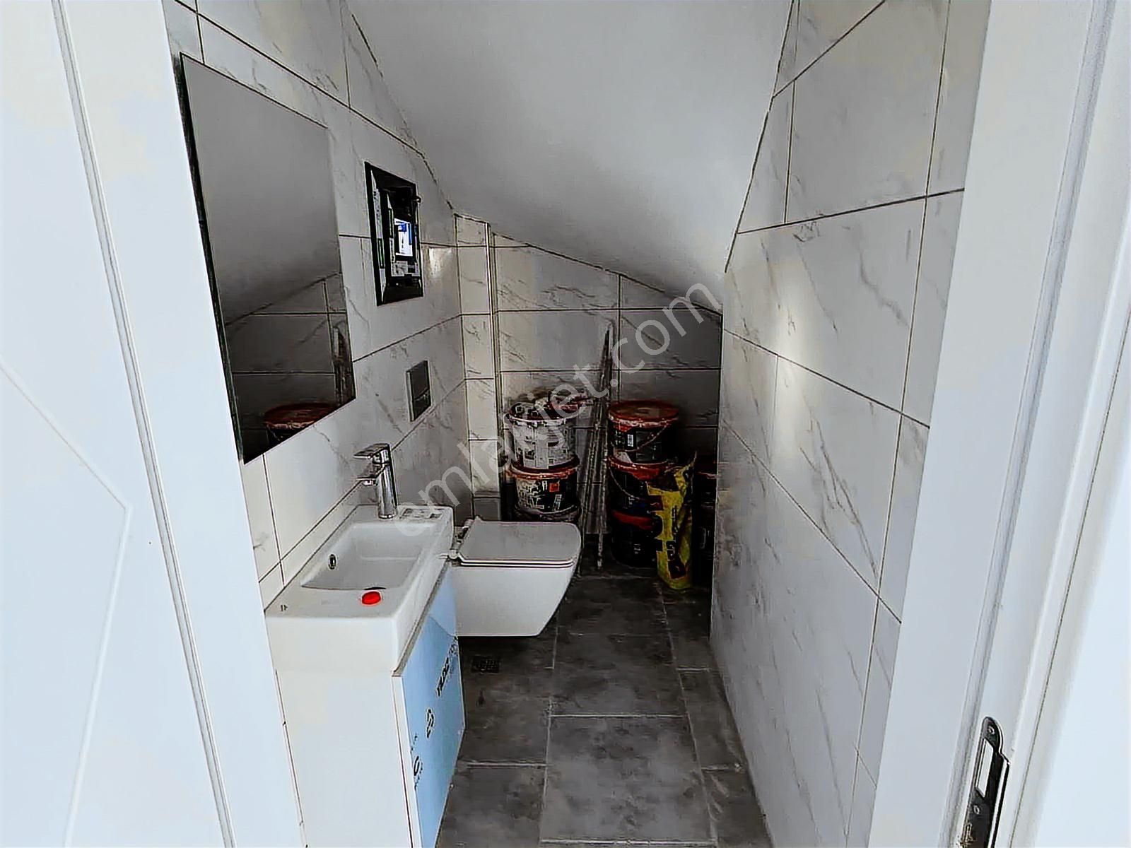 Seferihisar Çolakibrahim'de Sâkin Bölgede 3+1 Satılık Villa - Görsel 25