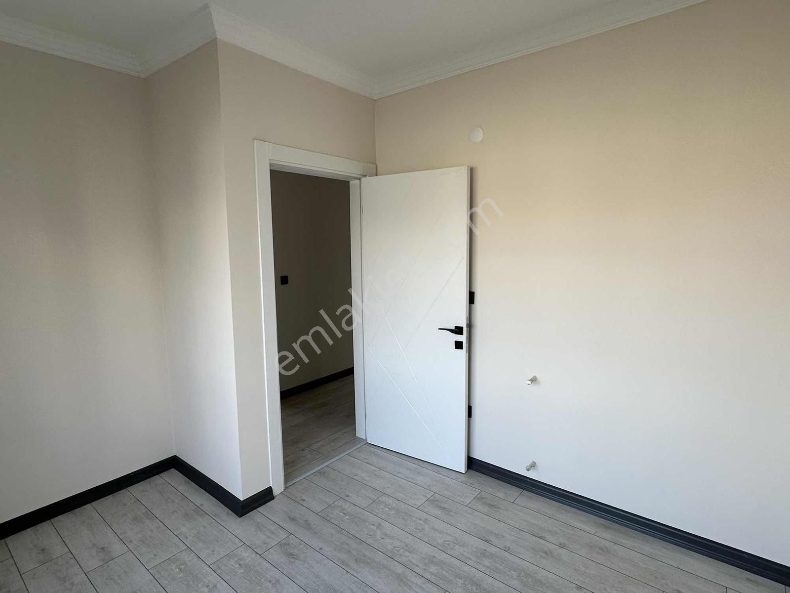 Seferihisar Çolakibrahim'de Sâkin Bölgede 3+1 Satılık Villa - Görsel 16