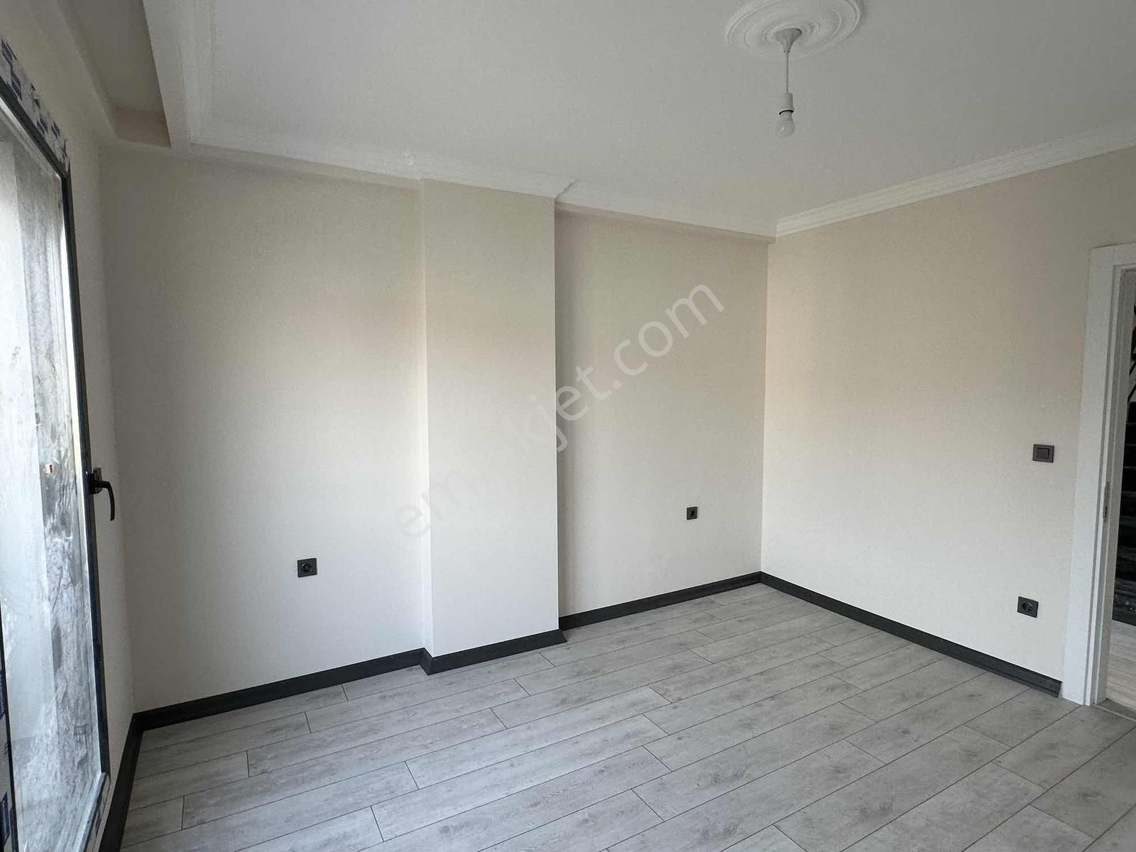 Seferihisar Çolakibrahim'de Sâkin Bölgede 3+1 Satılık Villa - Görsel 10