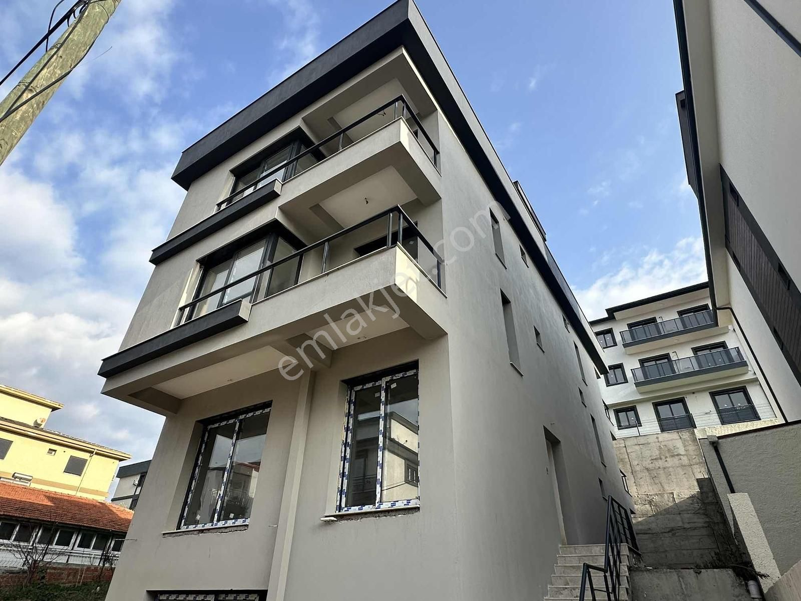 Fırsat Seferihisar Camikebirde 2+1 Arakat Satılık Daire