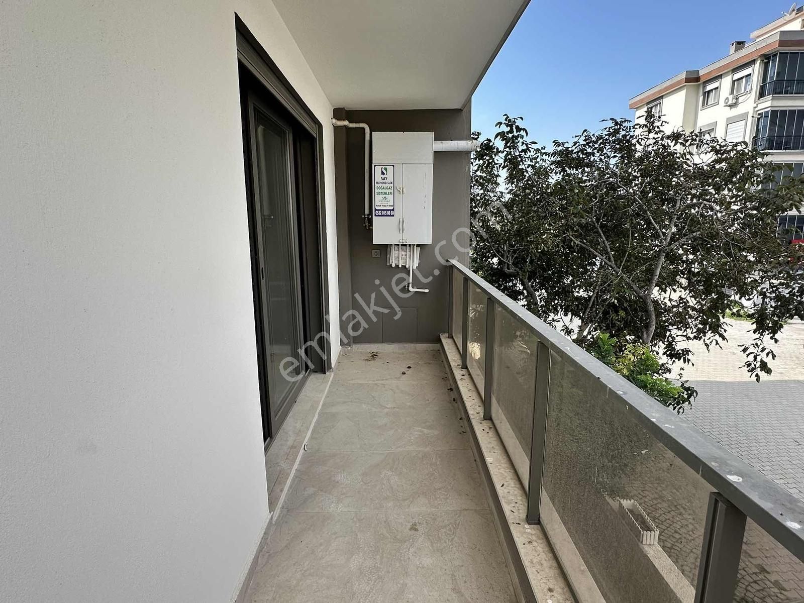 Seferihisar Camikebirde Site İçi Ebeveyn Banyolu Satılık Daire - Görsel 33