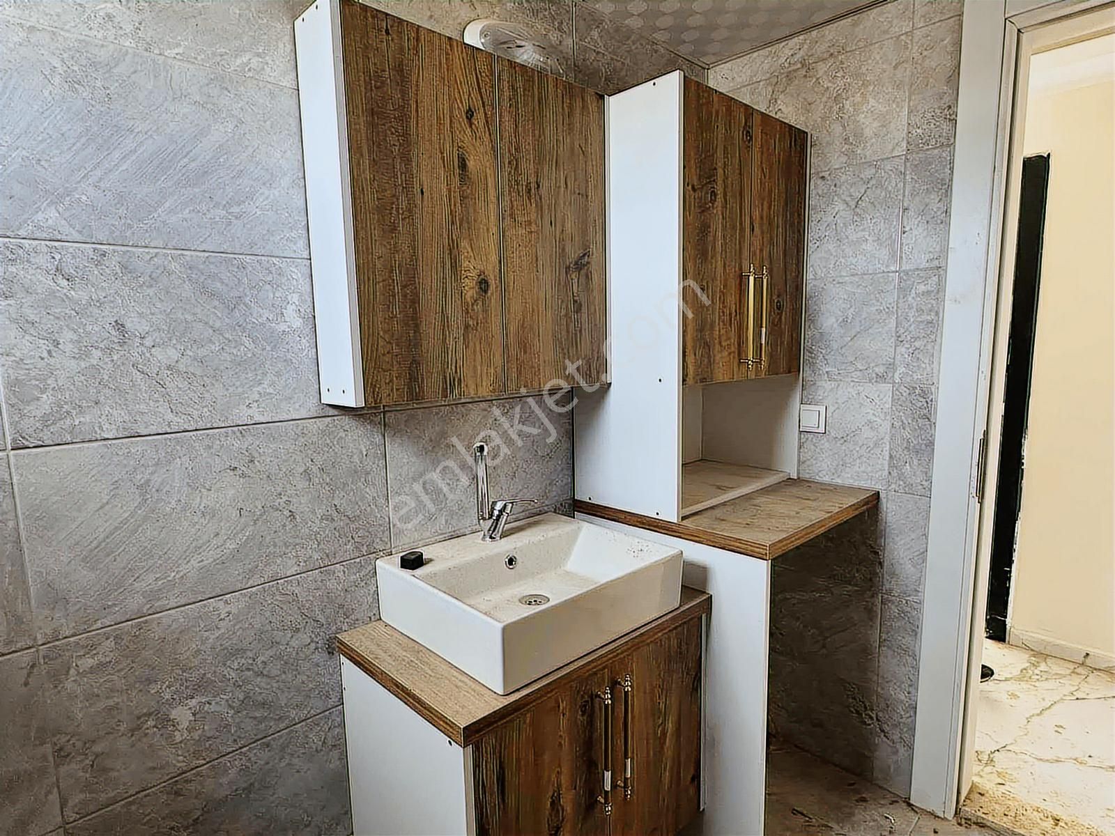 Seferihisar Camikebirde 1+1 Kiralık Daireler - Görsel 13