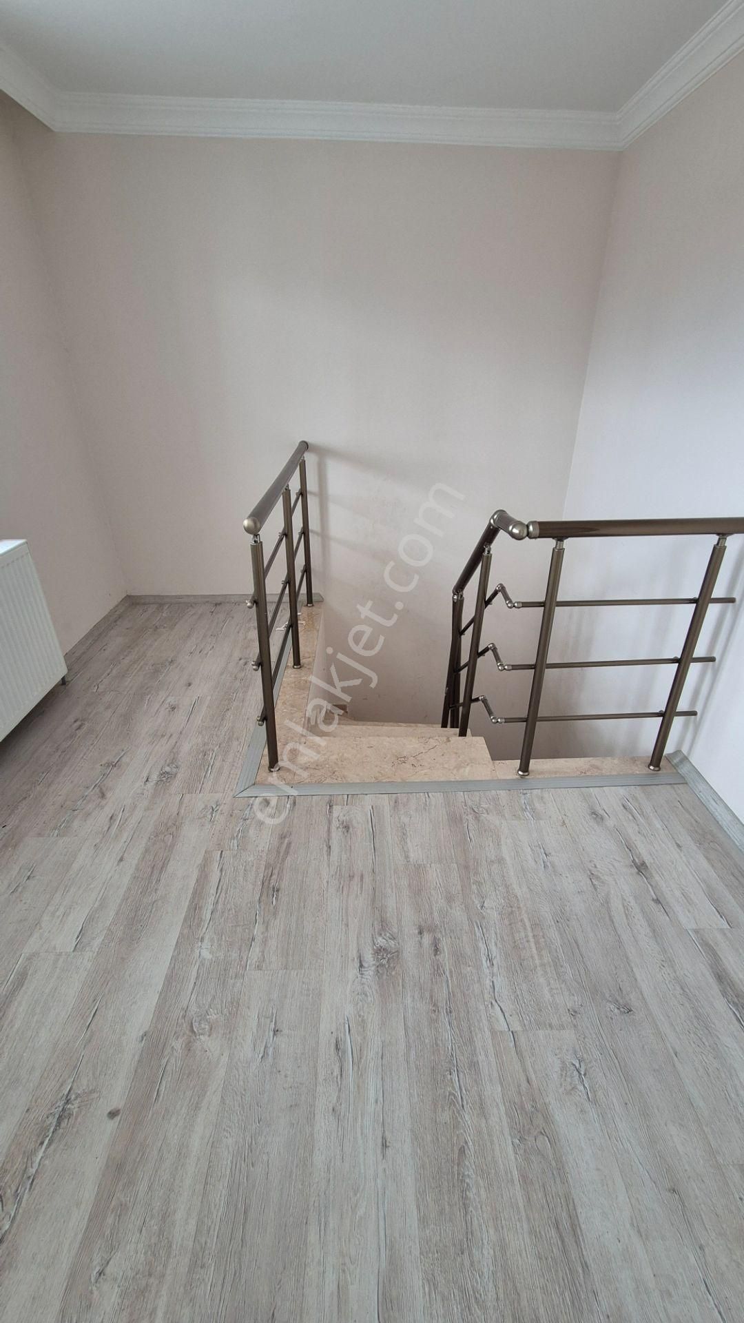 Egelimden Çarşı Merkezde Satılık Doğalgazlı 3+1 Teraslı Dubleks Fırsat Daire - Görsel 13