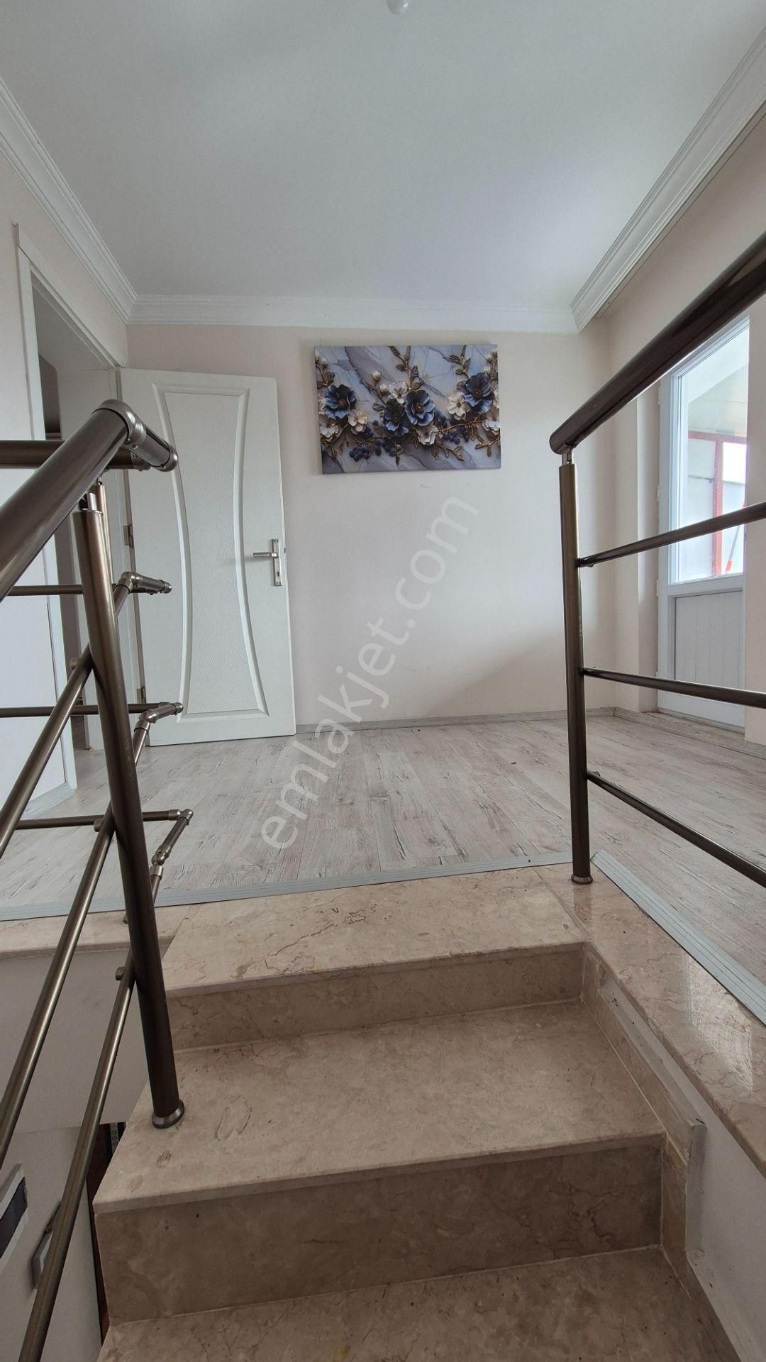 Egelimden Çarşı Merkezde Satılık Doğalgazlı 3+1 Teraslı Dubleks Fırsat Daire - Görsel 12