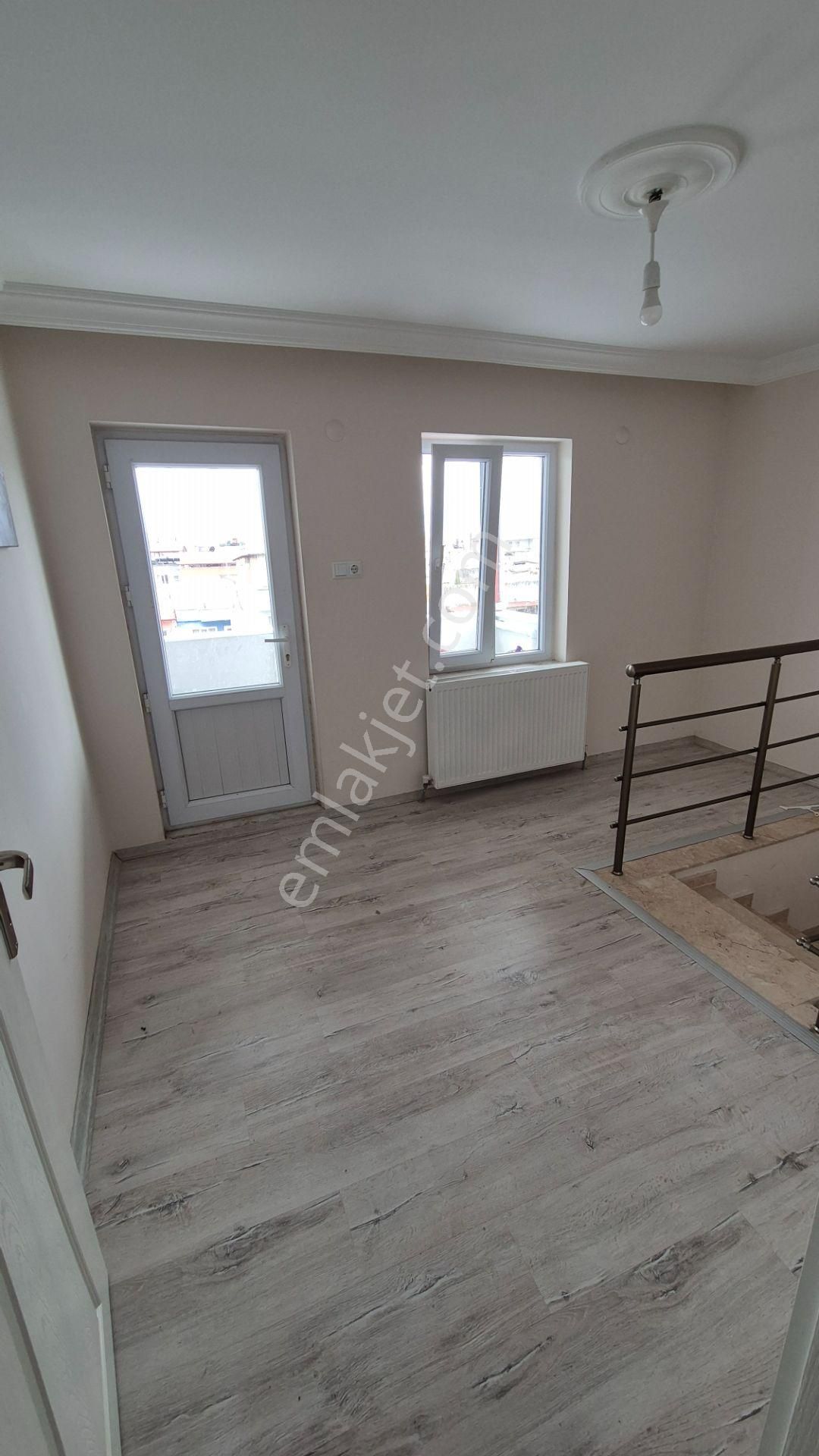 Egelimden Çarşı Merkezde Satılık Doğalgazlı 3+1 Teraslı Dubleks Fırsat Daire - Görsel 27