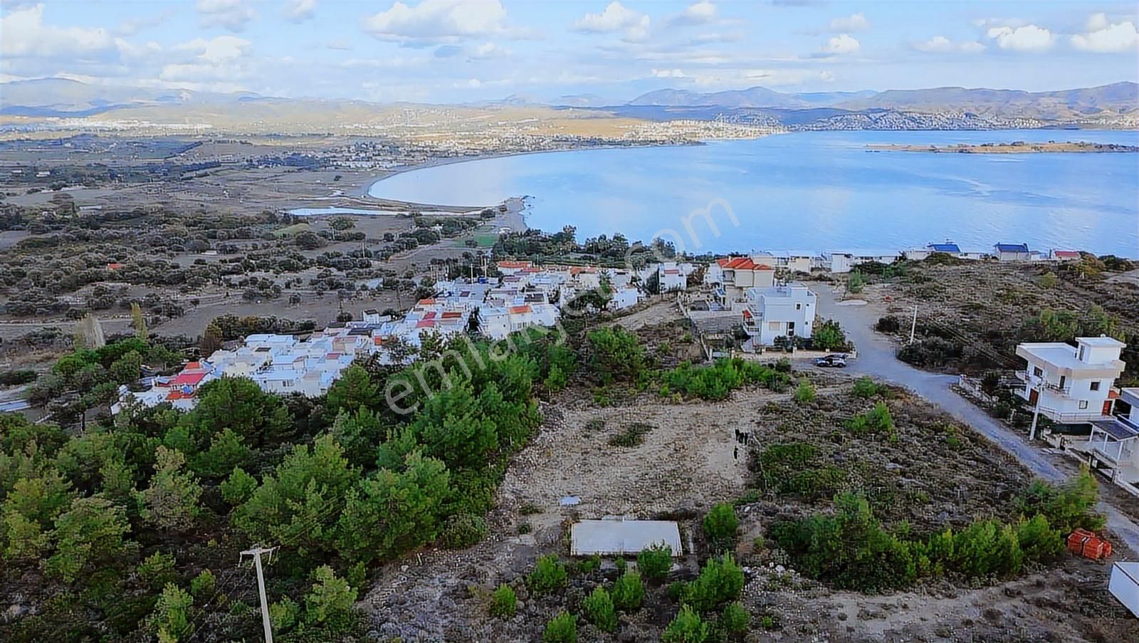 Seferihisar Sığacıkta Eşsiz Manzarası Ve Konumuyla 332 M2 Arsa - Görsel 6