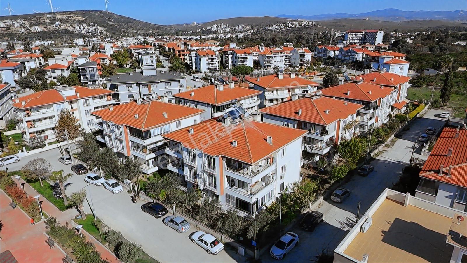 Seferihisar Sığacıkta Eşsiz Konumda Eşyalı Kiralık 3+1 Daire