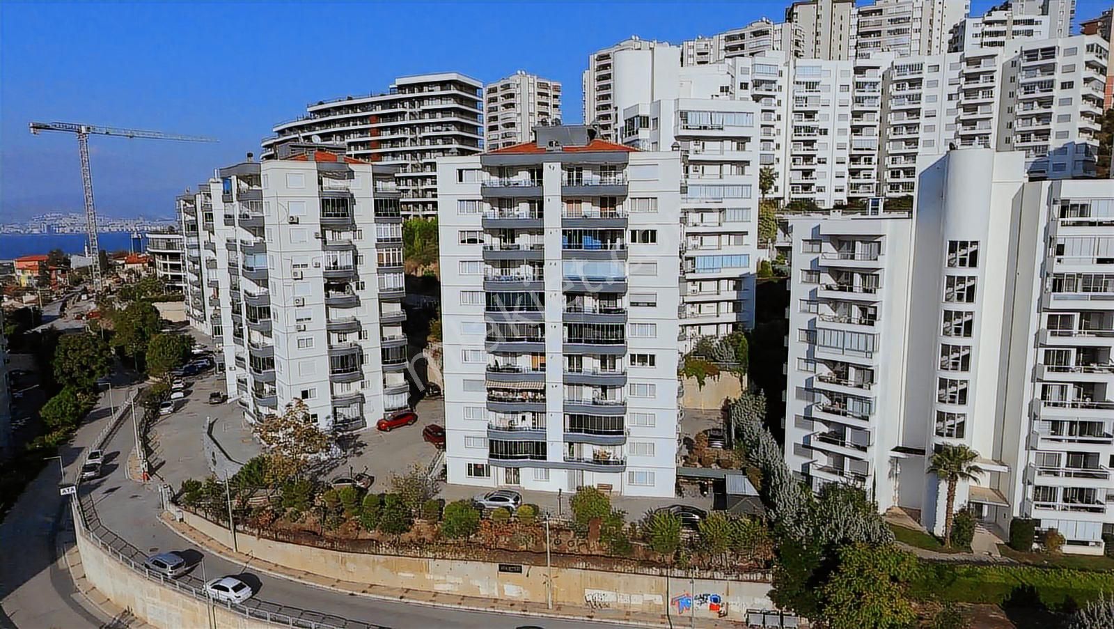 Narlıderede Site İçinde Satılık Deniz Manzaralı 3+1 Arakat Daire - Görsel 15