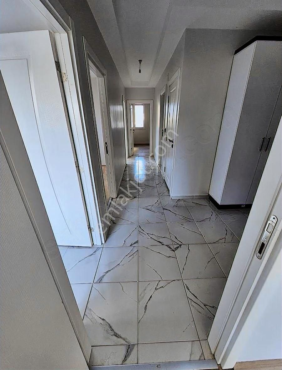 Tetik Emlak'dan Zenbilci Bulvar 2.parsel 3+1 Kapalı Mutfak Daire - Görsel 21