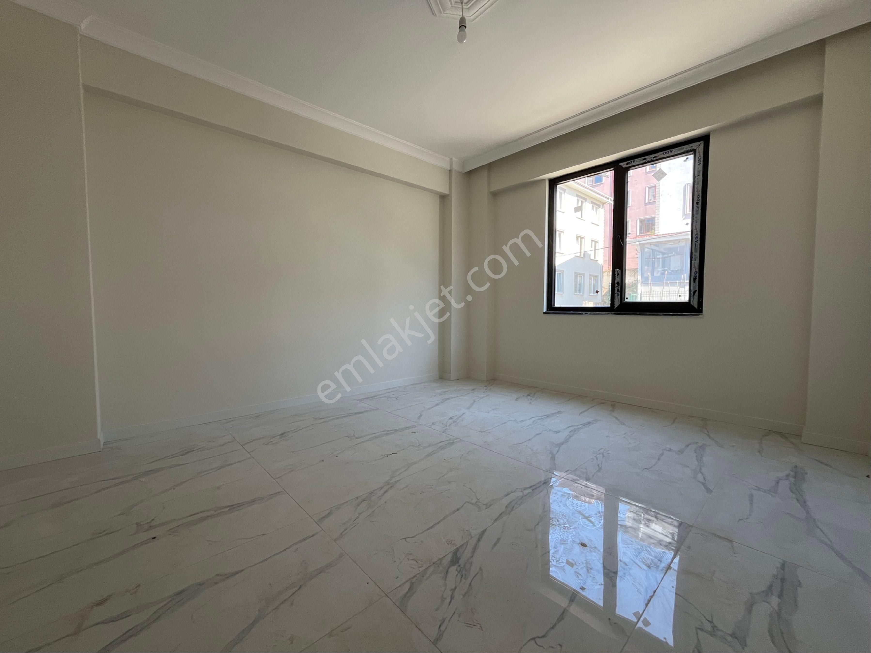 Doğa Manzaralı Geniş Asansörlü Sıfır 2+1 Daireler - Görsel 17