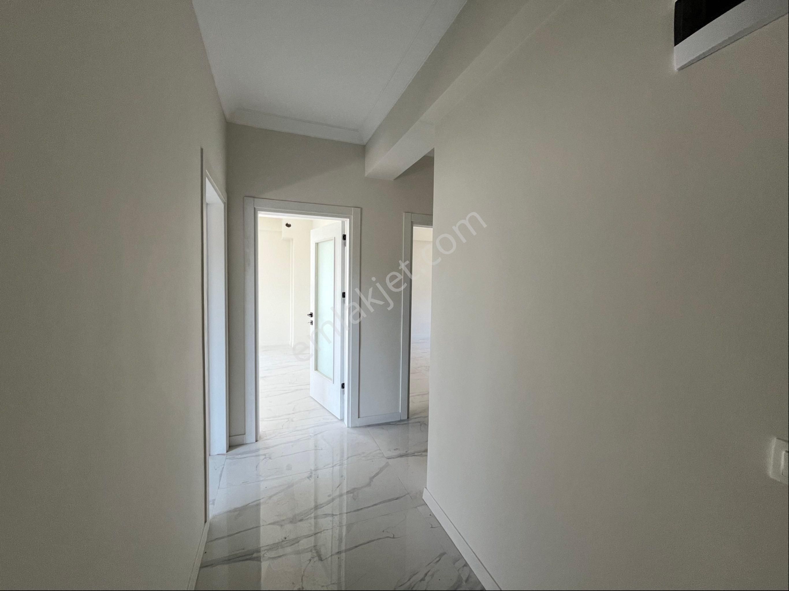 Doğa Manzaralı Geniş Asansörlü Sıfır 2+1 Daireler - Görsel 8