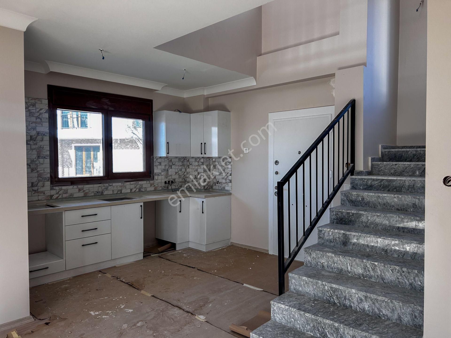 Gömeç İntaland Sevgi Köyü Taşevler Havuzlu Sitede 3+1 Dubleks Villa - Görsel 16