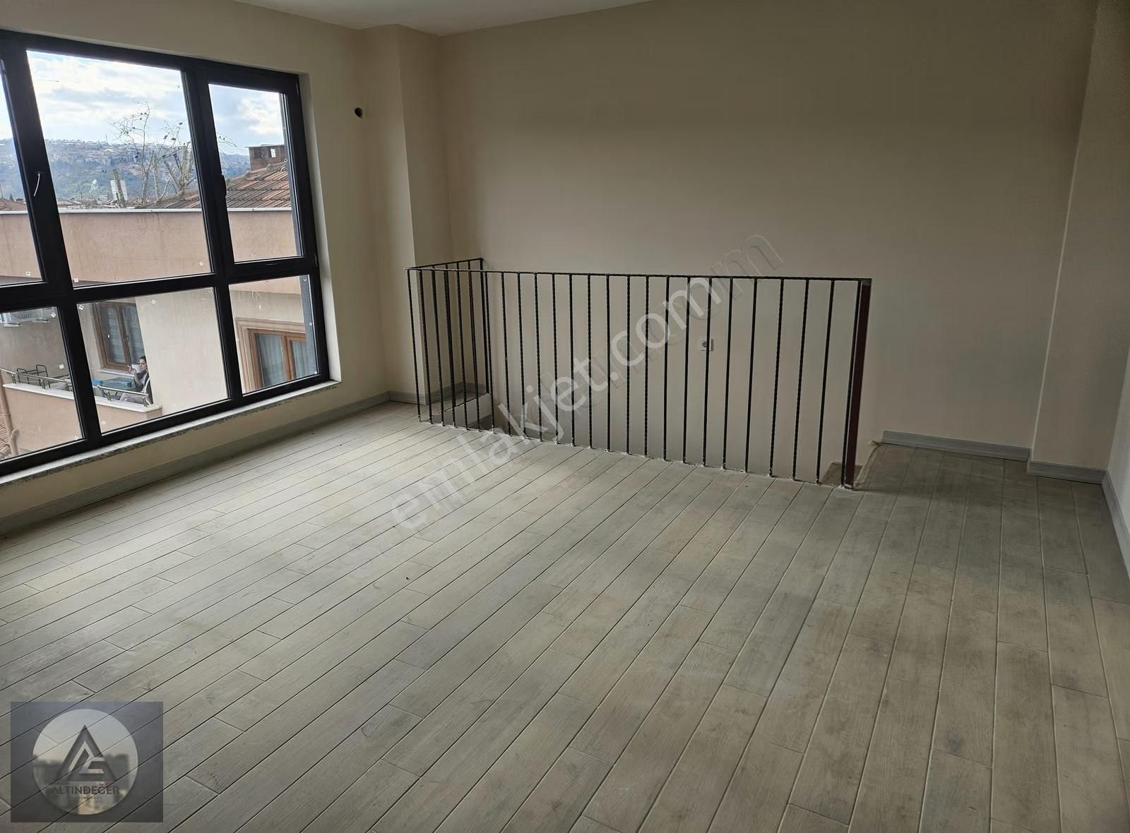 Altınova Merkez'de Cadde Üzeri Satılık Dubleksler - Görsel 16