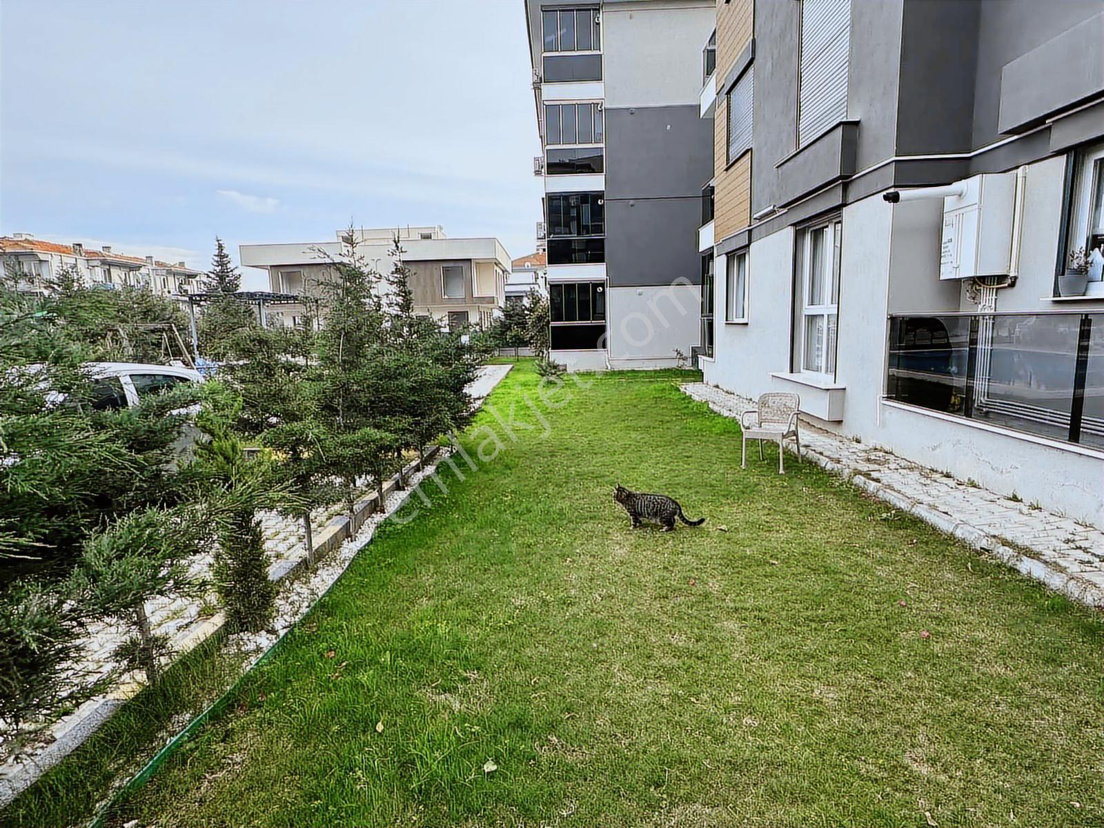 Camikebirde Site İçerisinde Havuzlu Ayrı Mutfaklı Satılık Daire - Görsel 31