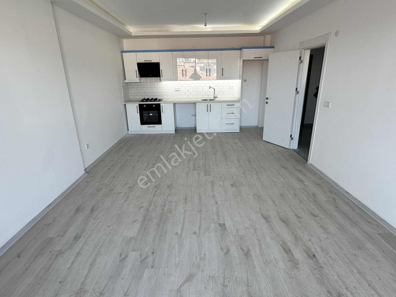 Eşsiz Konumda Havuzlu Site İçerisinde Arakat 98 M2 Satılık Daire - Görsel 12