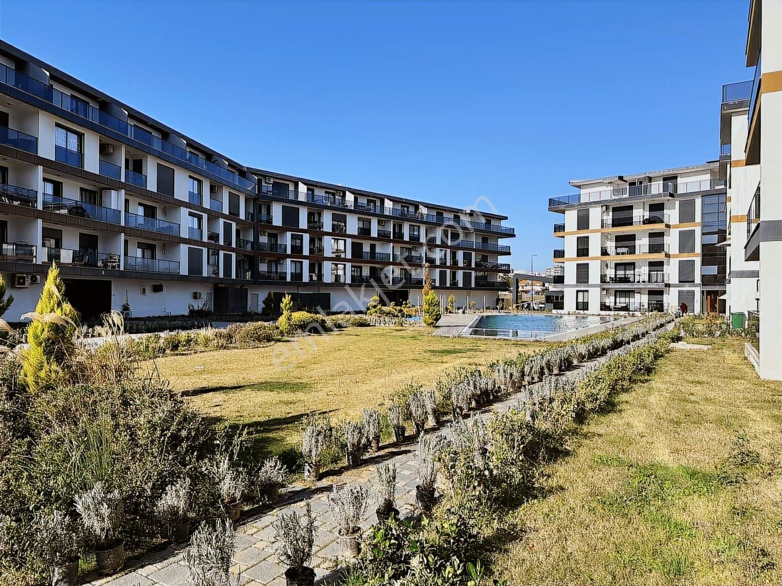 Eşsiz Konumda Havuzlu Site İçerisinde Arakat 98 M2 Satılık Daire - Görsel 28