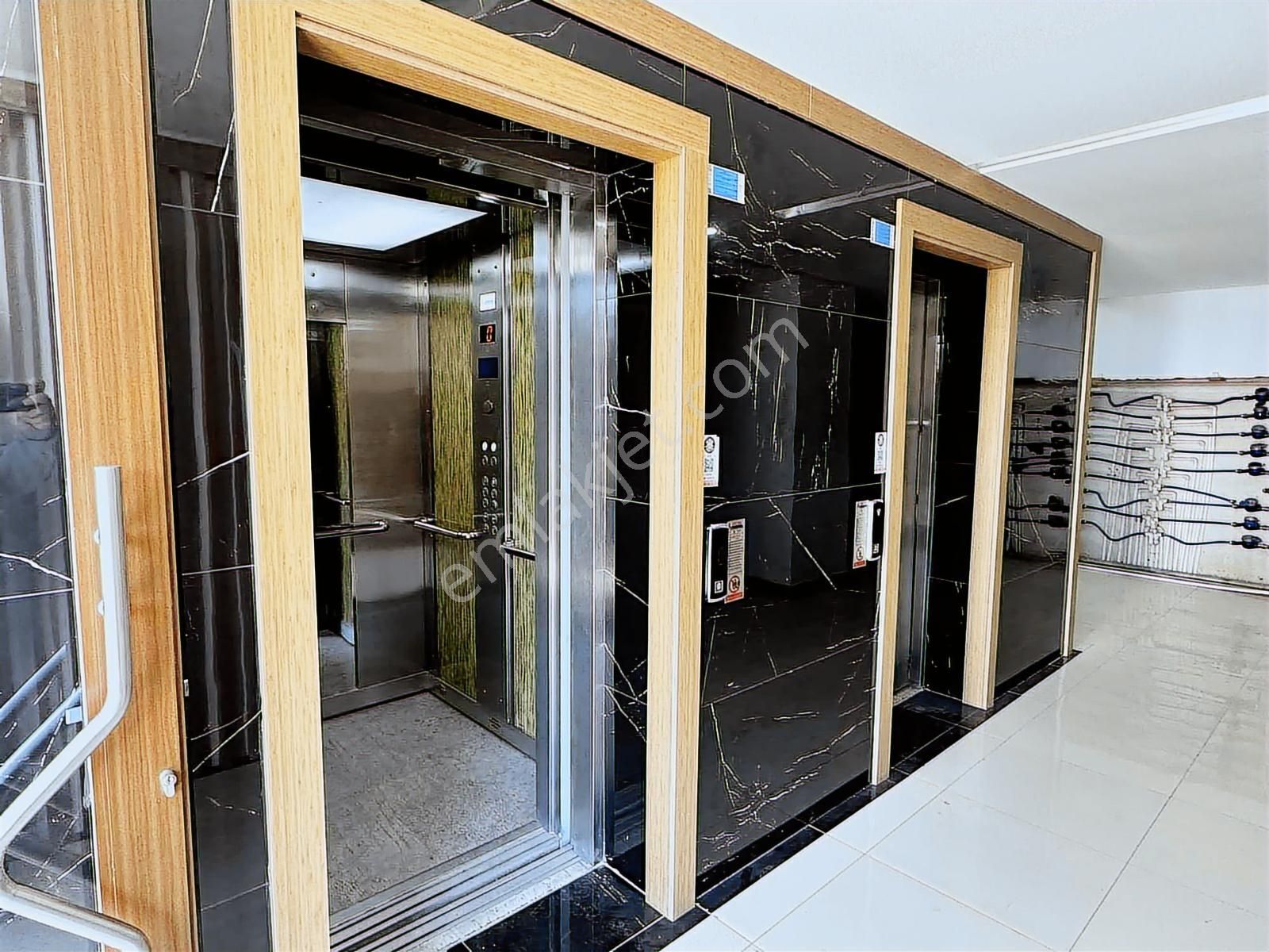 Eşsiz Konumda Havuzlu Site İçerisinde Arakat 98 M2 Satılık Daire - Görsel 13