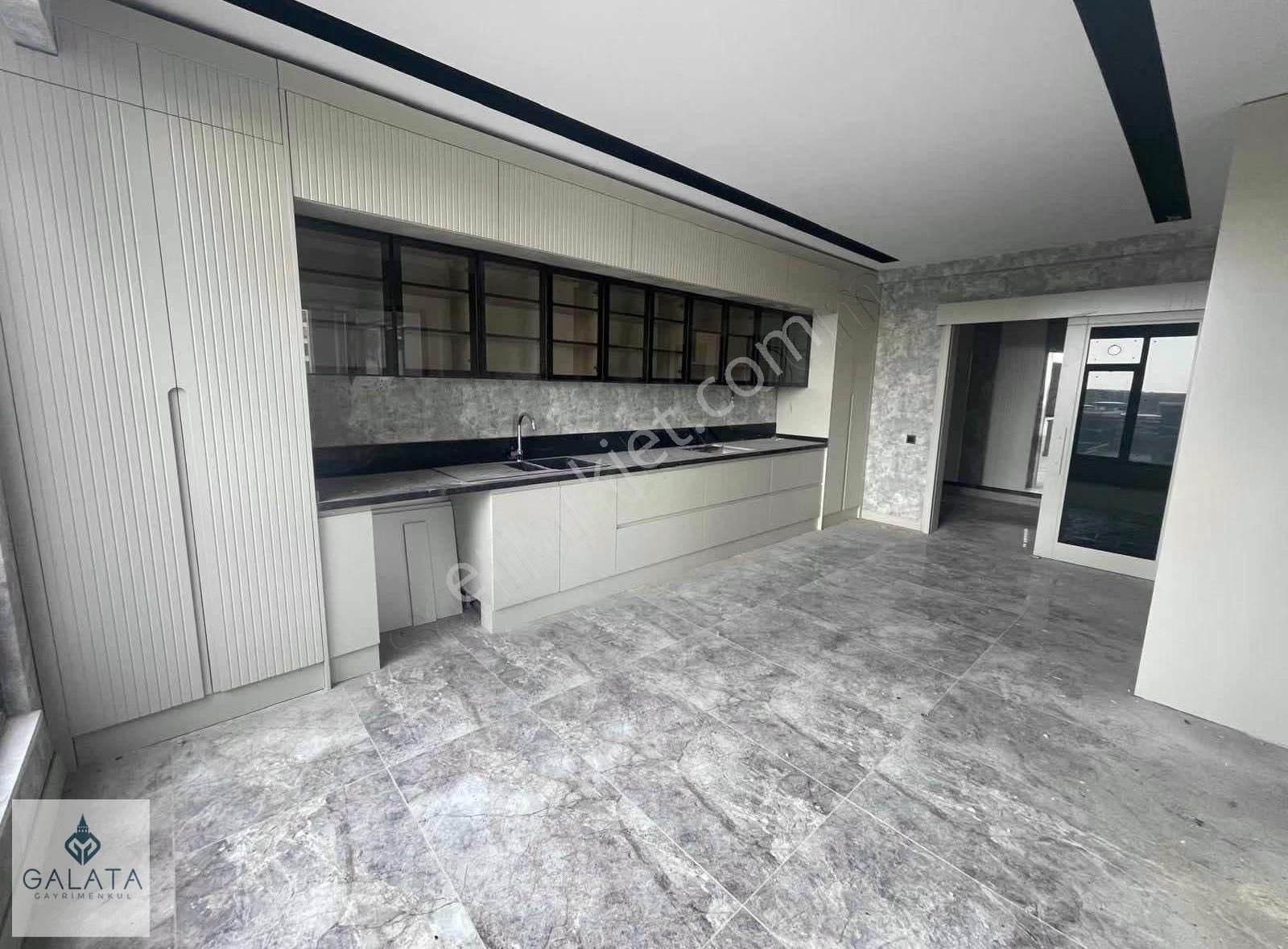 Galata Gayrimenkul'den Kubat Sitesi Satlık Lüks 5 Odalı Daire - Görsel 7