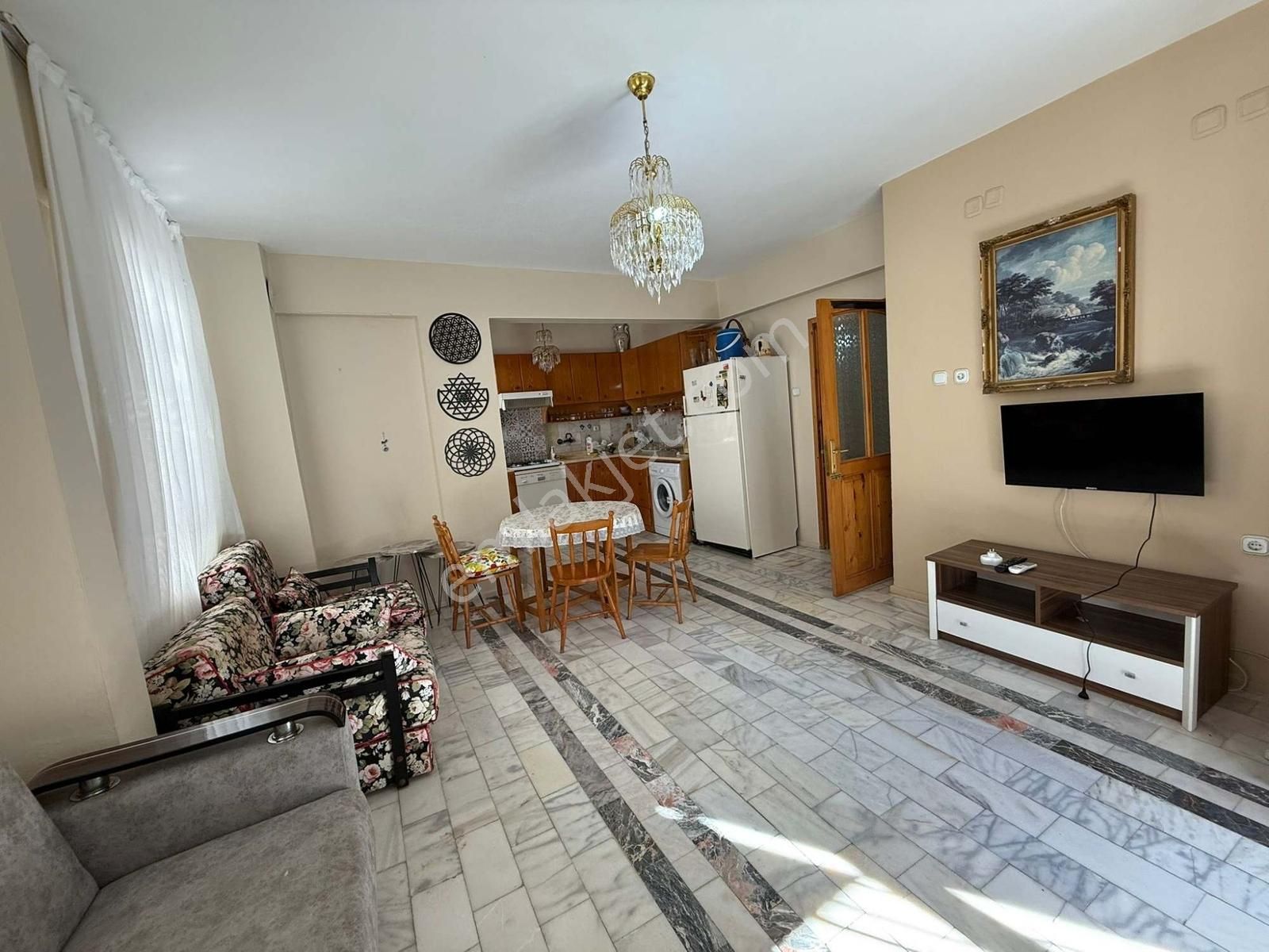 Altınkum Mah'nde Denızle Arasında Sadece Küçük Bır Koru Bulunan - Görsel 6