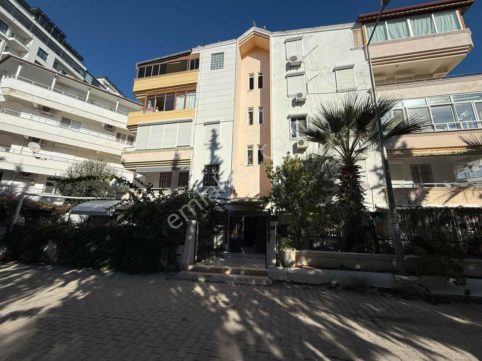 Altınkum Mah'nde Denızle Arasında Sadece Küçük Bır Koru Bulunan - Görsel 19