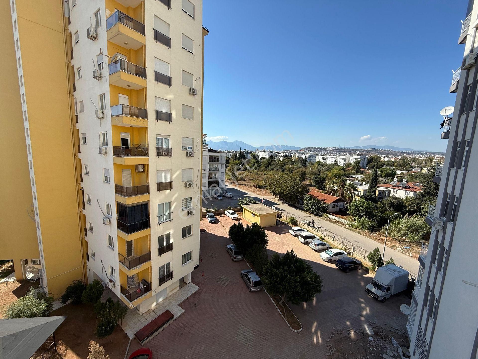 Antalya Muratpaşa Kızılarık Mah 2+1 Asansörlü Ara Katta Site İçinde - Görsel 4