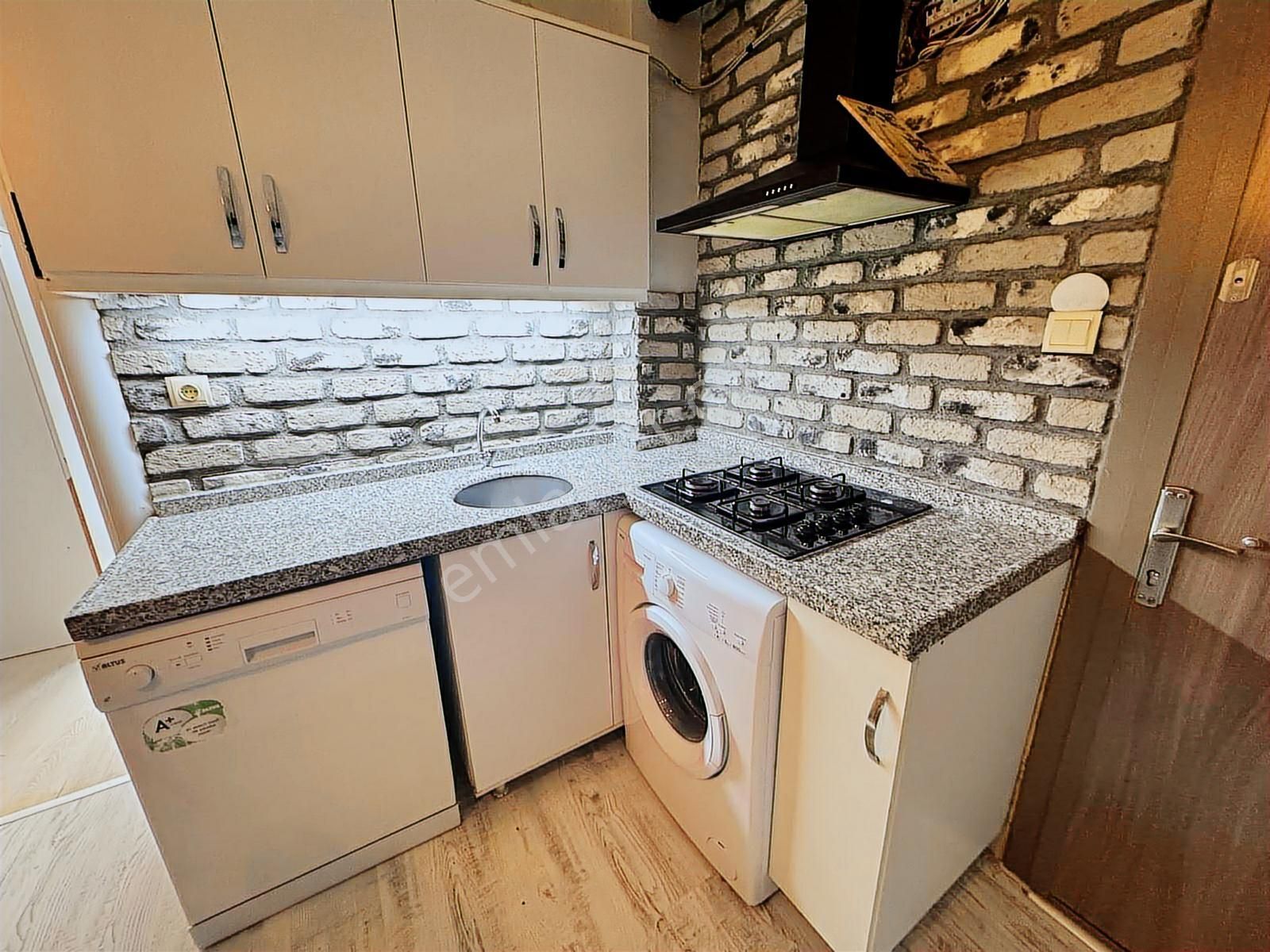 Görüklede Abonelikleri Açık Klimalı Teraslı 2+1 Kiralık Daire - Görsel 12