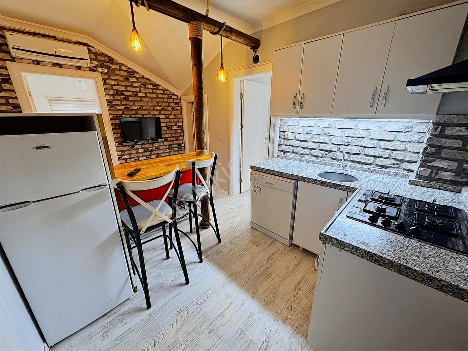 Görüklede Abonelikleri Açık Klimalı Teraslı 2+1 Kiralık Daire - Görsel 28