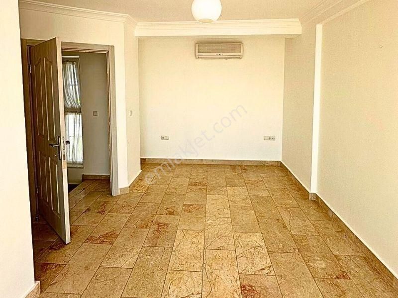 Muğla Milas'ta Satılık Özel Bahçeli Özel Havuzlu Tam Müstakil Villa - Görsel 14