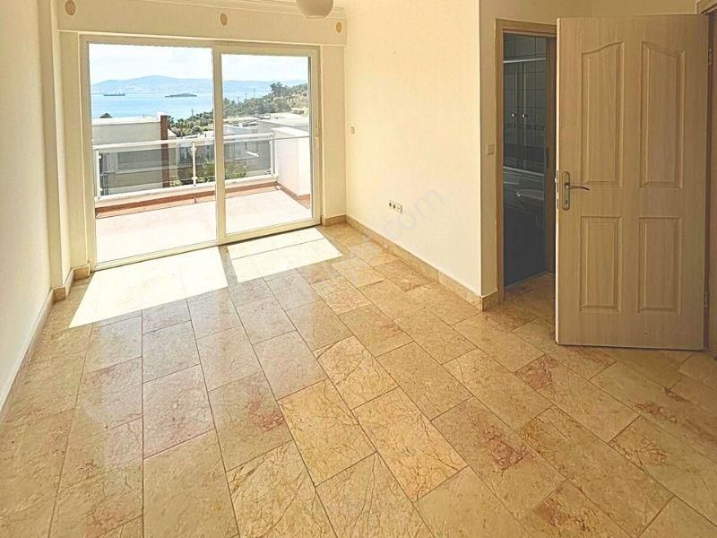 Muğla Milas'ta Satılık Özel Bahçeli Özel Havuzlu Tam Müstakil Villa - Görsel 18