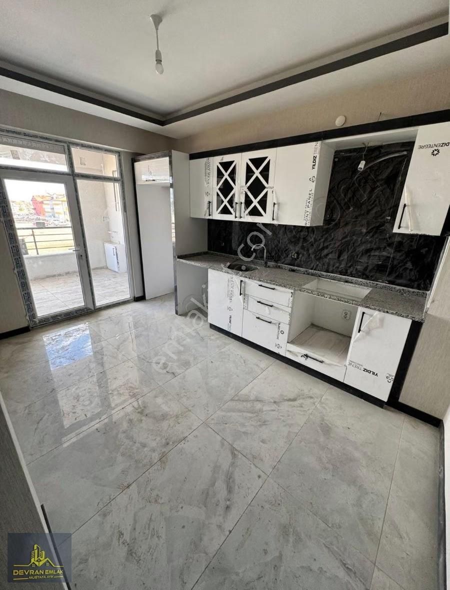 Alakovada Mükemmel Konumda Satılık Ultra Lüks 3+1 Daire - Görsel 3