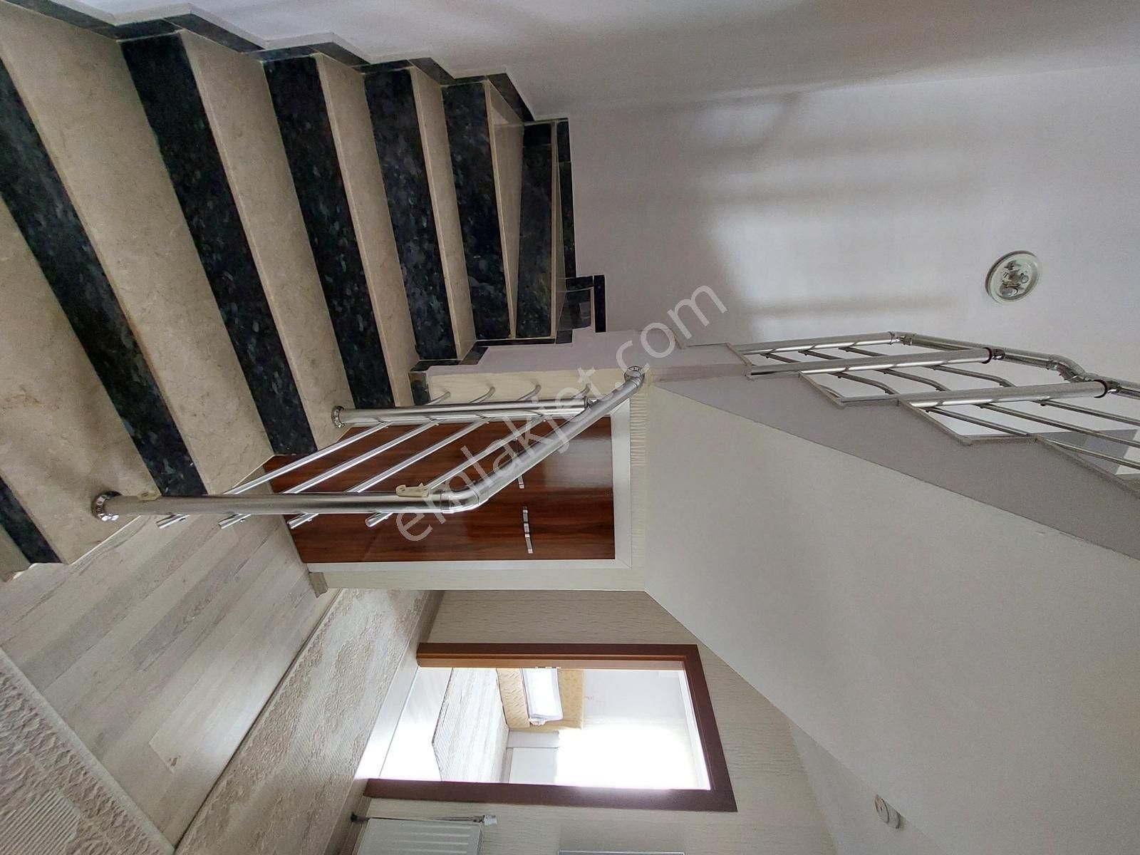 Elvan Mahallesinde Mükemmel Konumda 5+2 Satılık Teras - Görsel 9