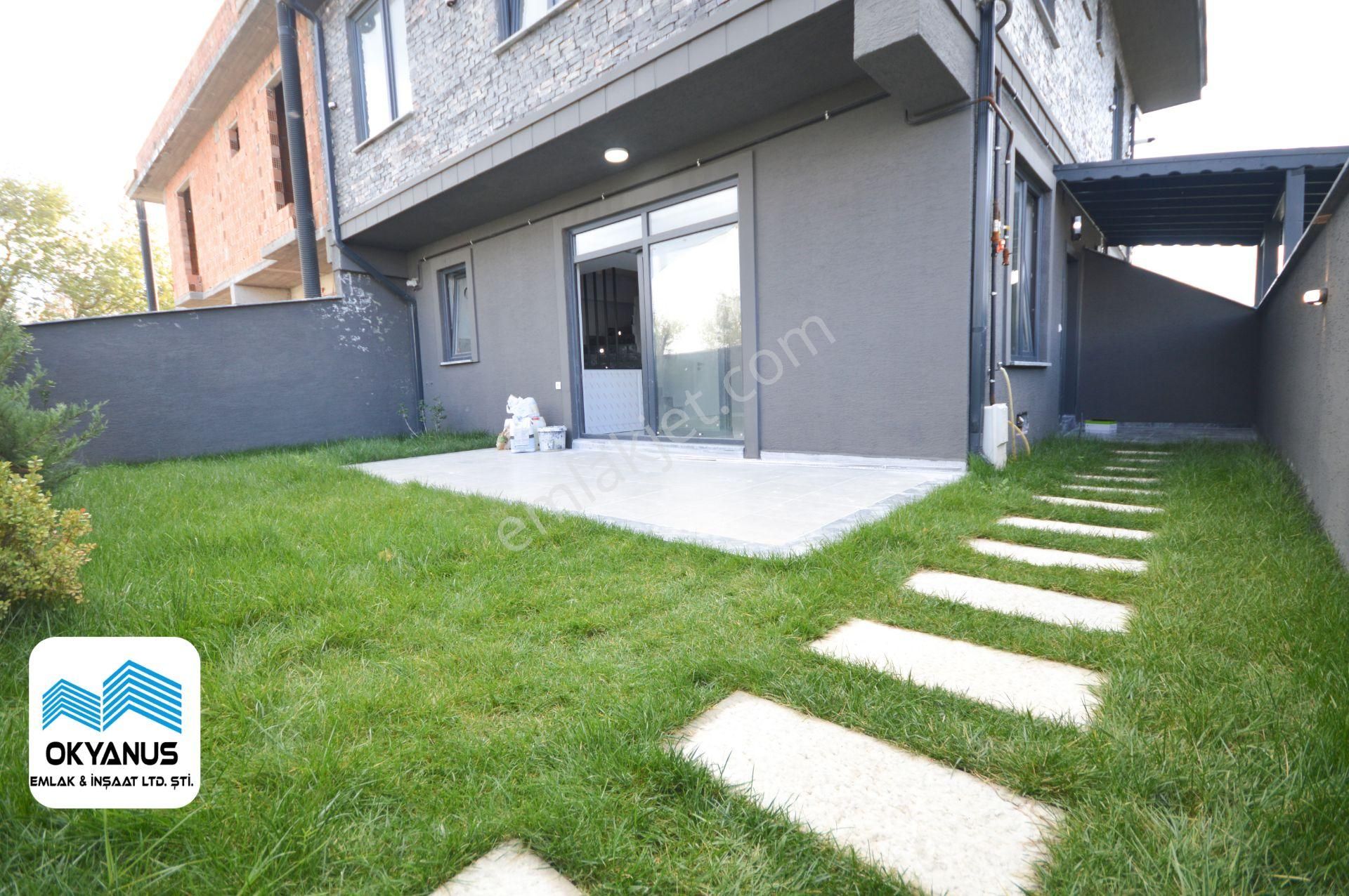 Sakarya Kocaali De Geniş Bahçeli 4+1 Villa Plaja Yakın