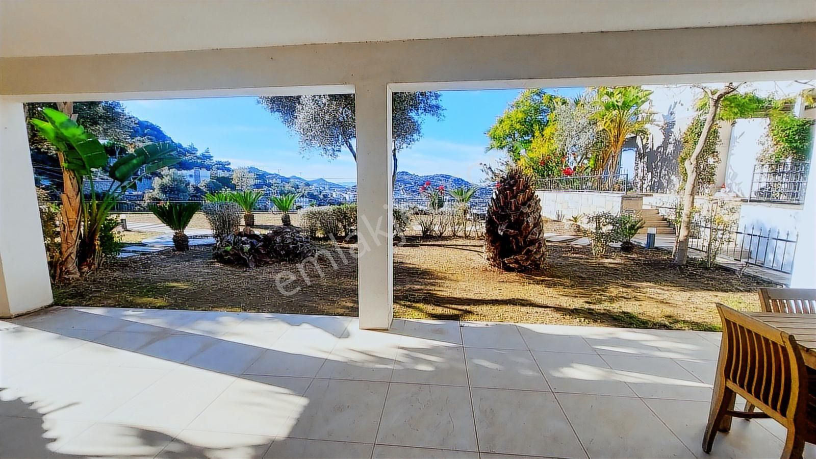 Bodrum Dirmil'de Deniz Manzaralı Ayrı Tapulu Hizmetli Evli Villa - Görsel 12