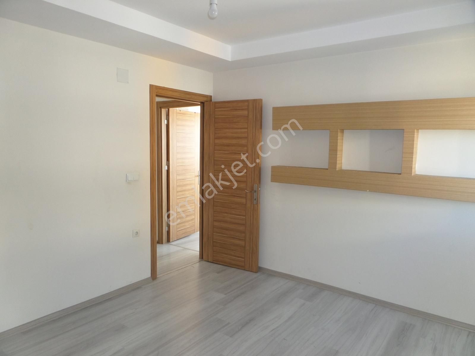100.yılda,3+1,açık Mutfak,doğalgazlı,çift Banyo,kiralık Daire - Görsel 4
