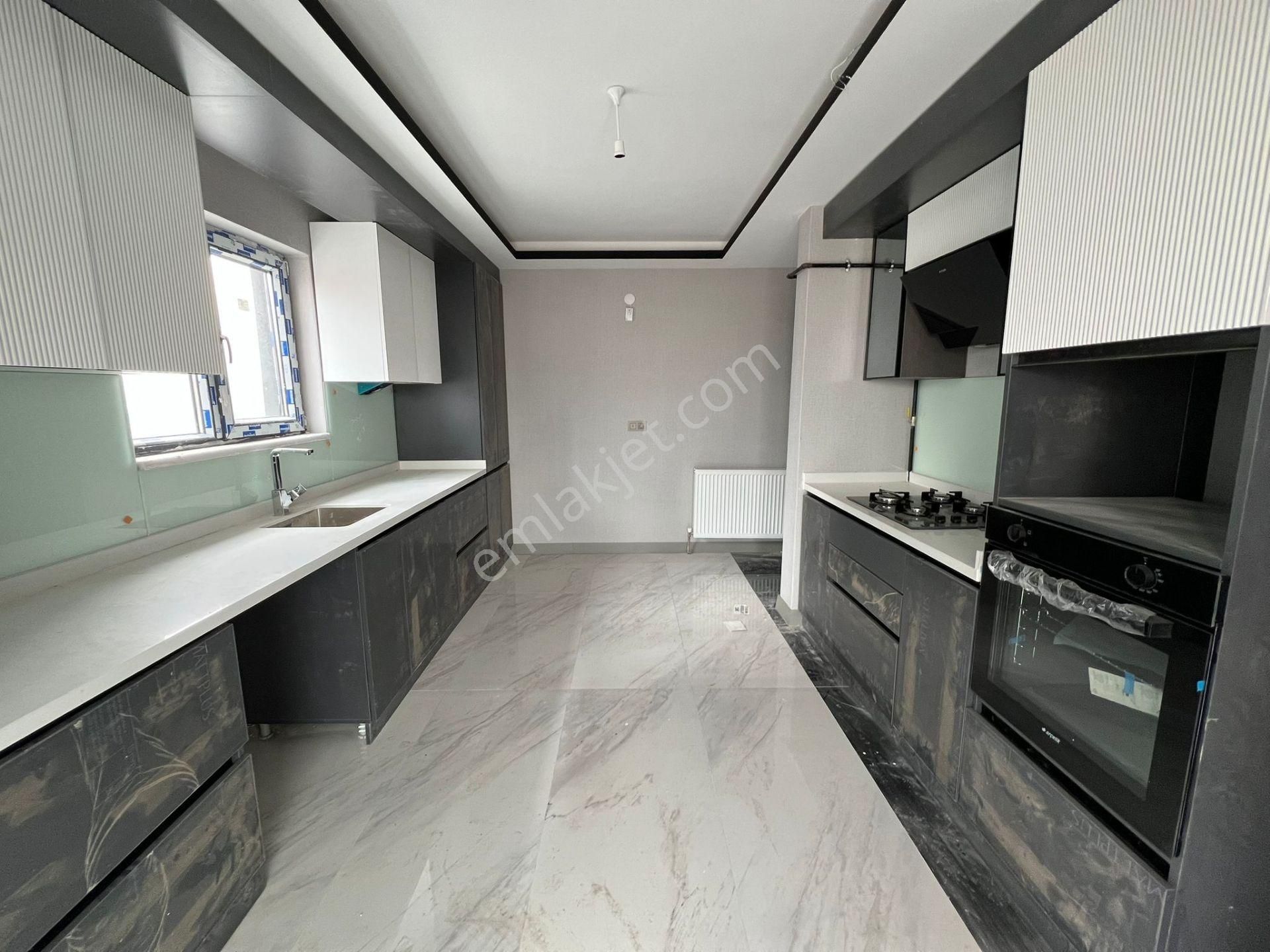 Koza Emlak'tan Mevlana Mahalesinde Melisa Garden'dan Ara Katta 3+1 Satılık Dairee - Görsel 7