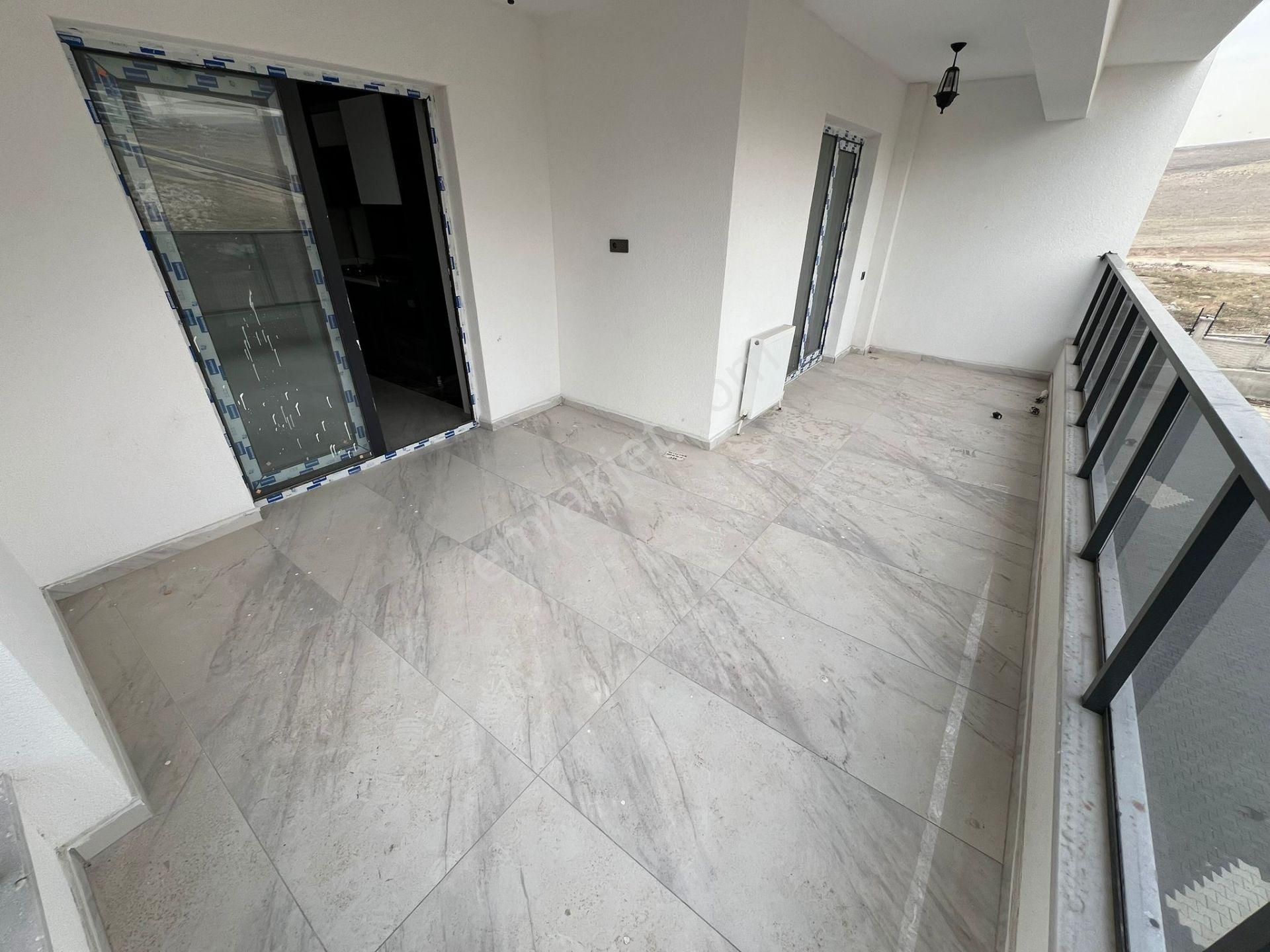 Koza Emlak'tan Mevlana Mahalesinde Melisa Garden'dan Ara Katta 3+1 Satılık Dairee - Görsel 9