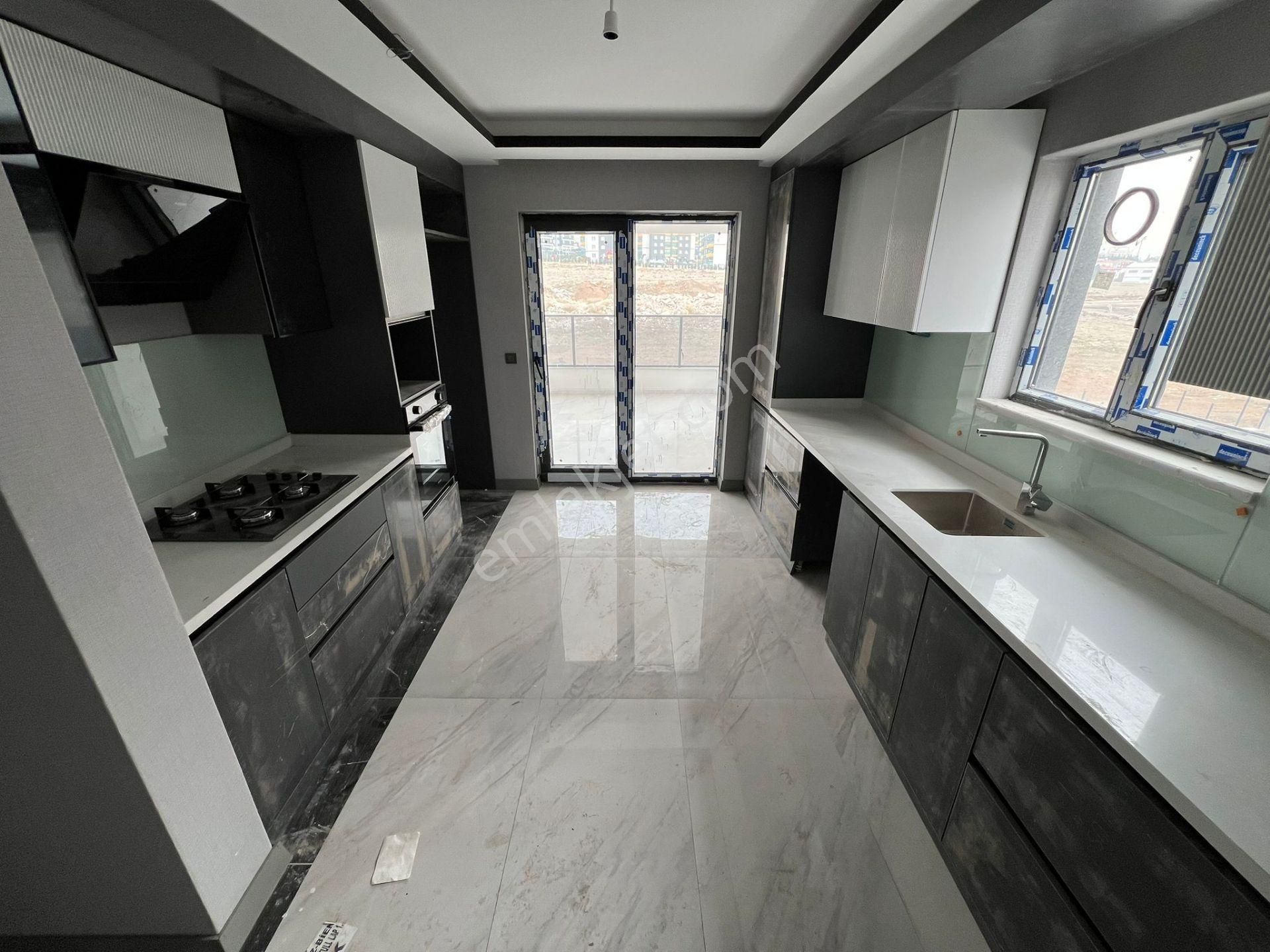 Koza Emlak'tan Mevlana Mahalesinde Melisa Garden'dan Ara Katta 3+1 Satılık Dairee - Görsel 5