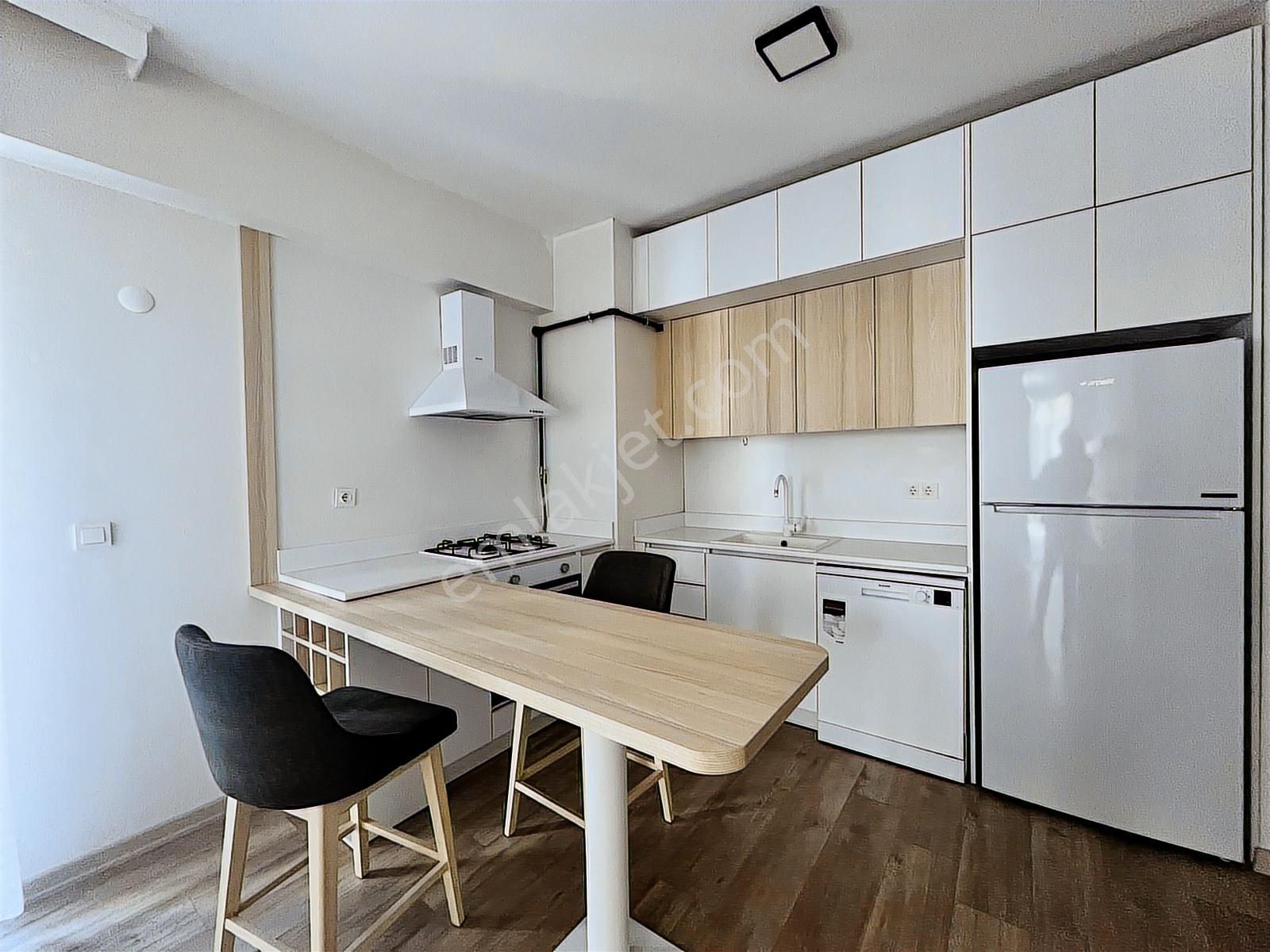 Meteor Vita Sitesinde Geniş Eşyalı 2+1 Kiralık Daire - Görsel 6