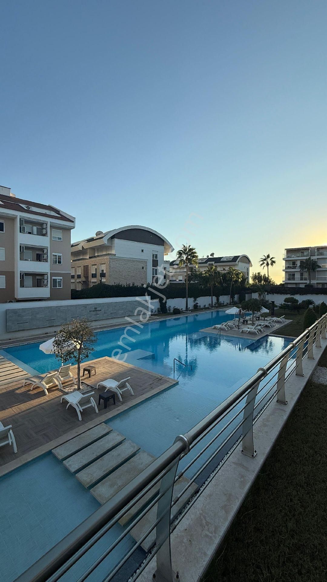 Side Site İçerisinde Full Eşyaları İle Birlikte Satılık Villa Tipi Yazlık - Görsel 12