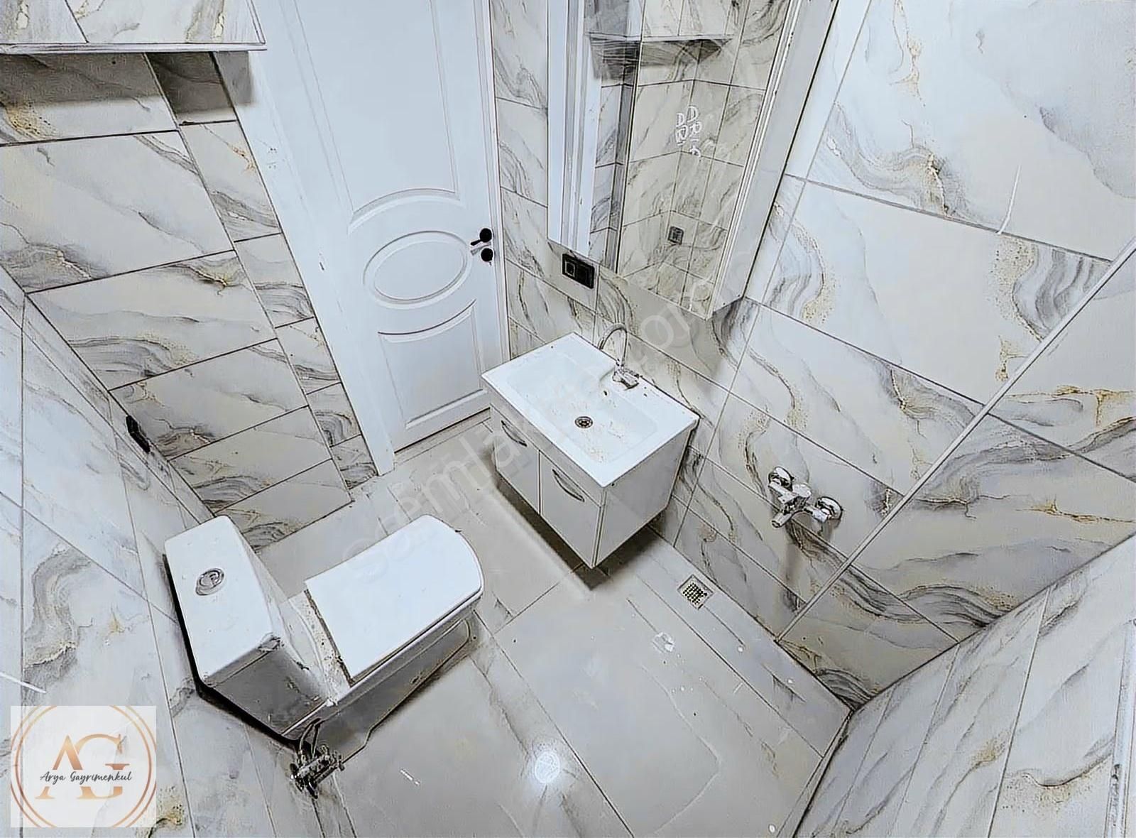 Arya'dan Kızılkeçili Köyün'de Bahçeli Dubleks Ev - Görsel 8