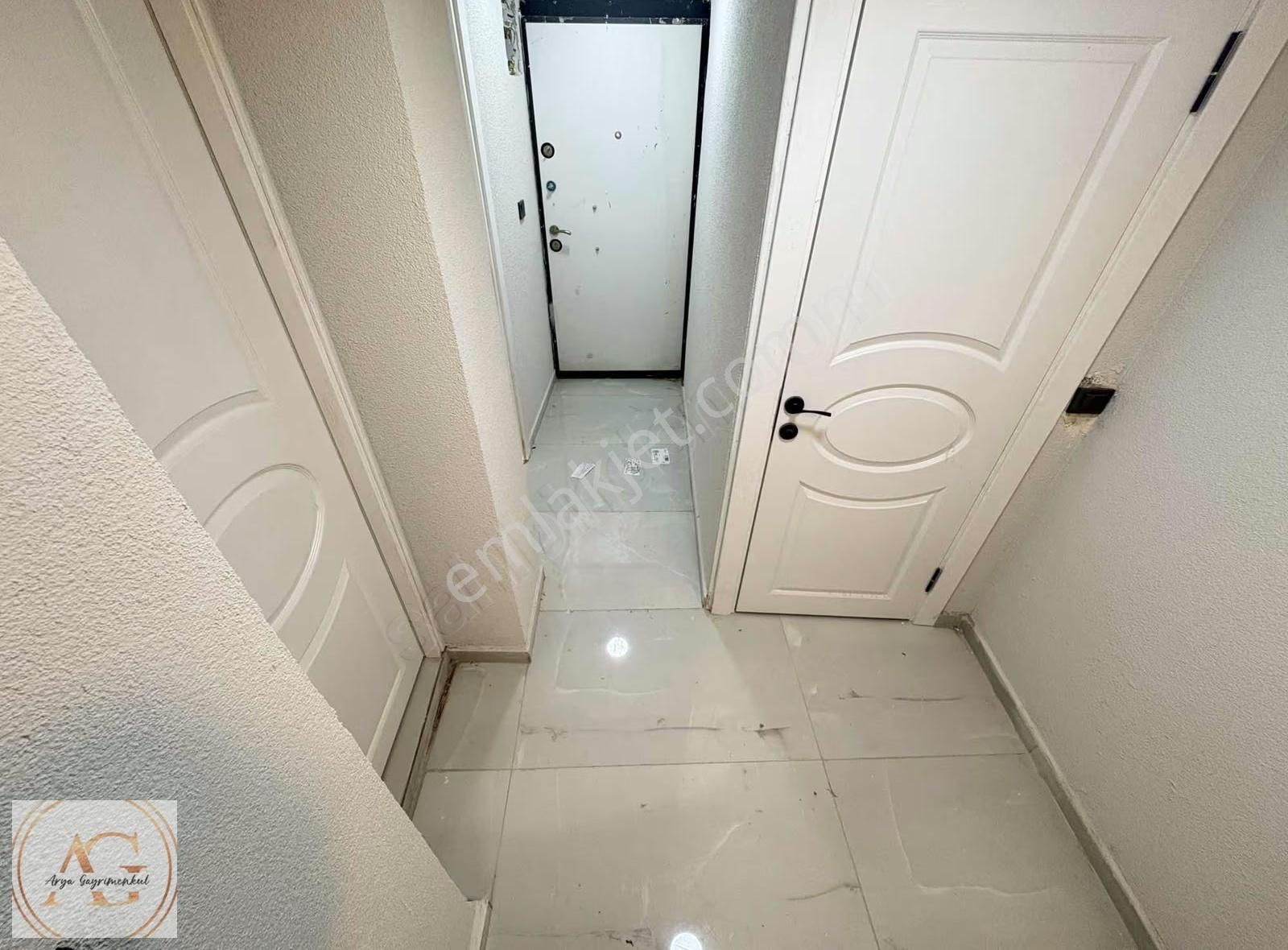 Arya'dan Kızılkeçili Köyün'de Bahçeli Dubleks Ev - Görsel 27