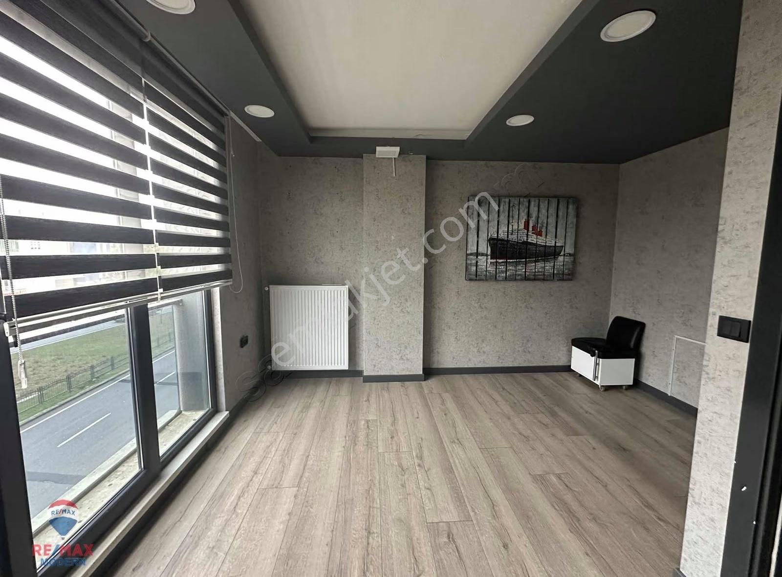 Samet'ten Körfez Işıklarda Kiralık 1+1 Ofis - Görsel 4