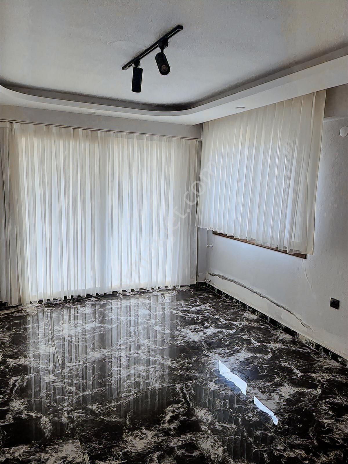 İzmir Foça Foçaköy'de Satılık 300m2 Müstakil Dubleks Taş Villa - Görsel 23