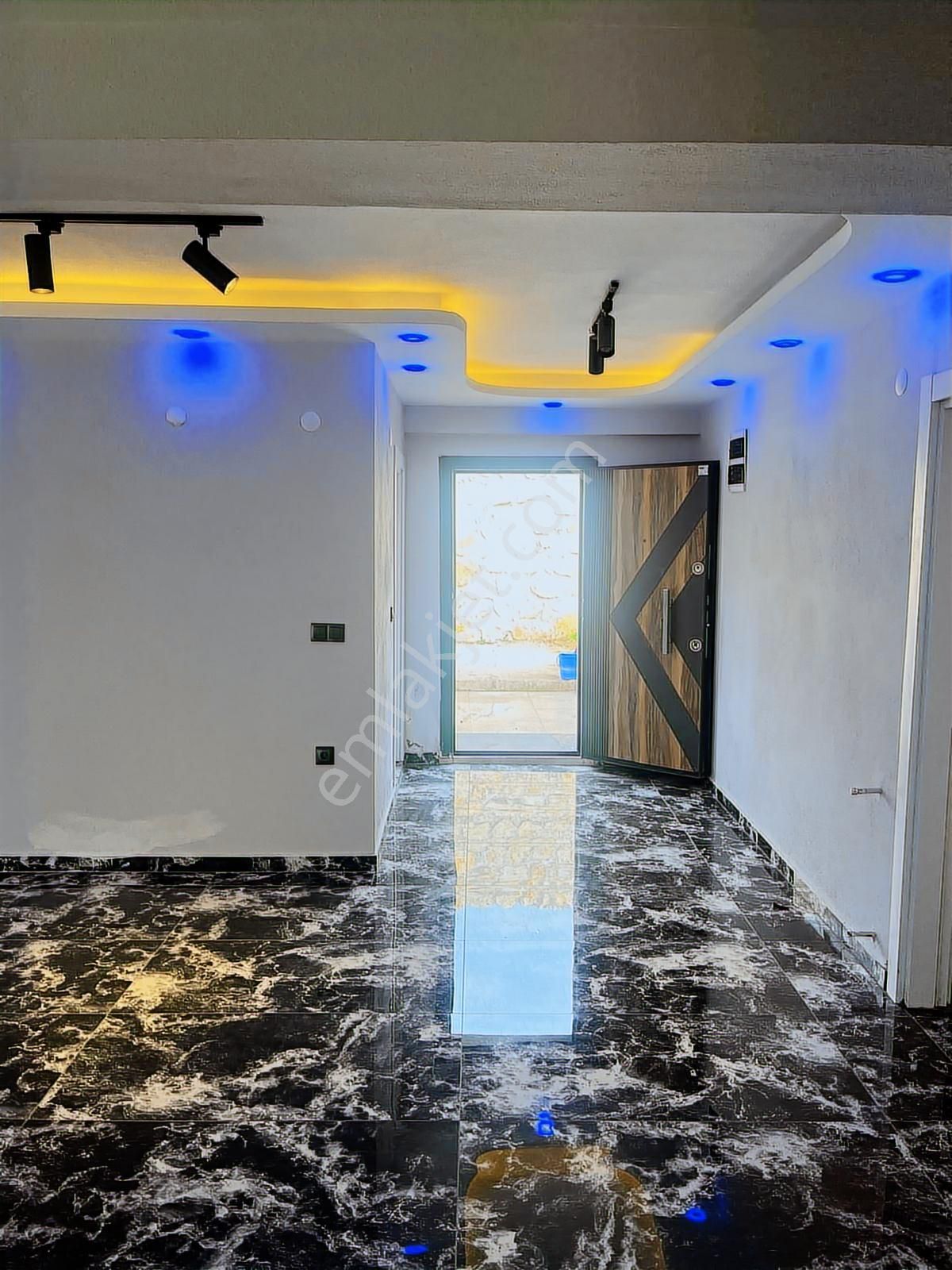 İzmir Foça Foçaköy'de Satılık 300m2 Müstakil Dubleks Taş Villa - Görsel 24